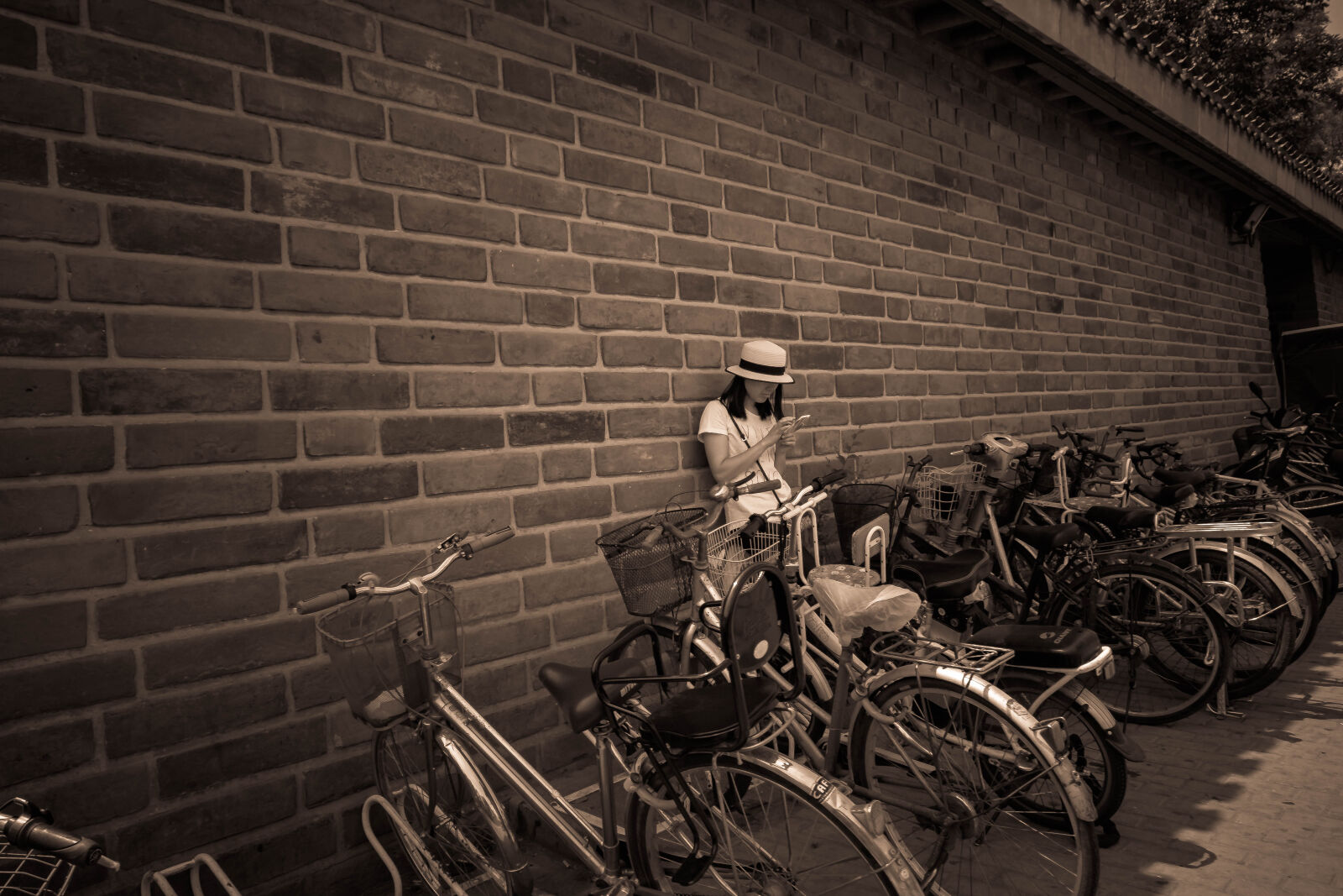Canon EOS 70D sample photo. Alone, asian, girl, bicycle photography