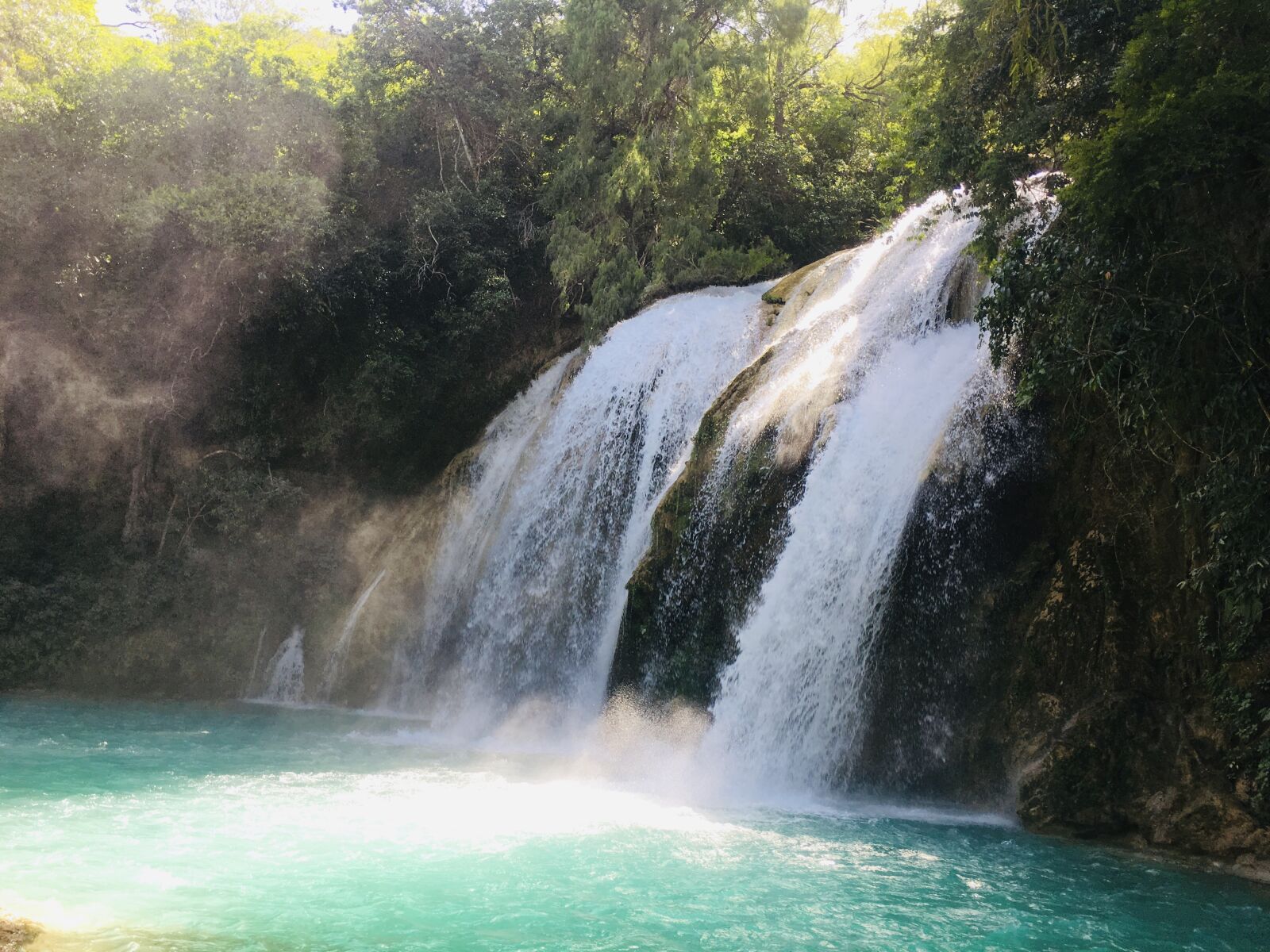 iPhone 6s Plus back camera 4.15mm f/2.2 sample photo. Waterfall, nature, brook photography