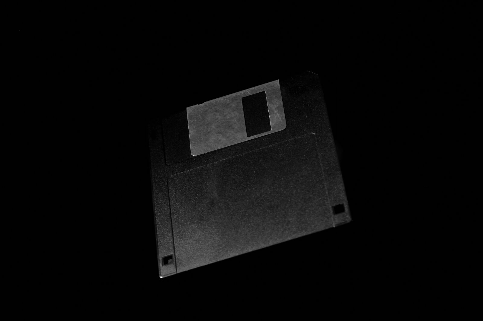 Nikon D3200 sample photo. Binary, disk, storage photography
