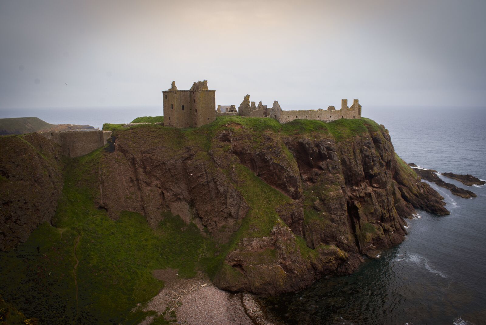 Nikon D3000 sample photo. Dunnottar castle, scotland, landscape photography
