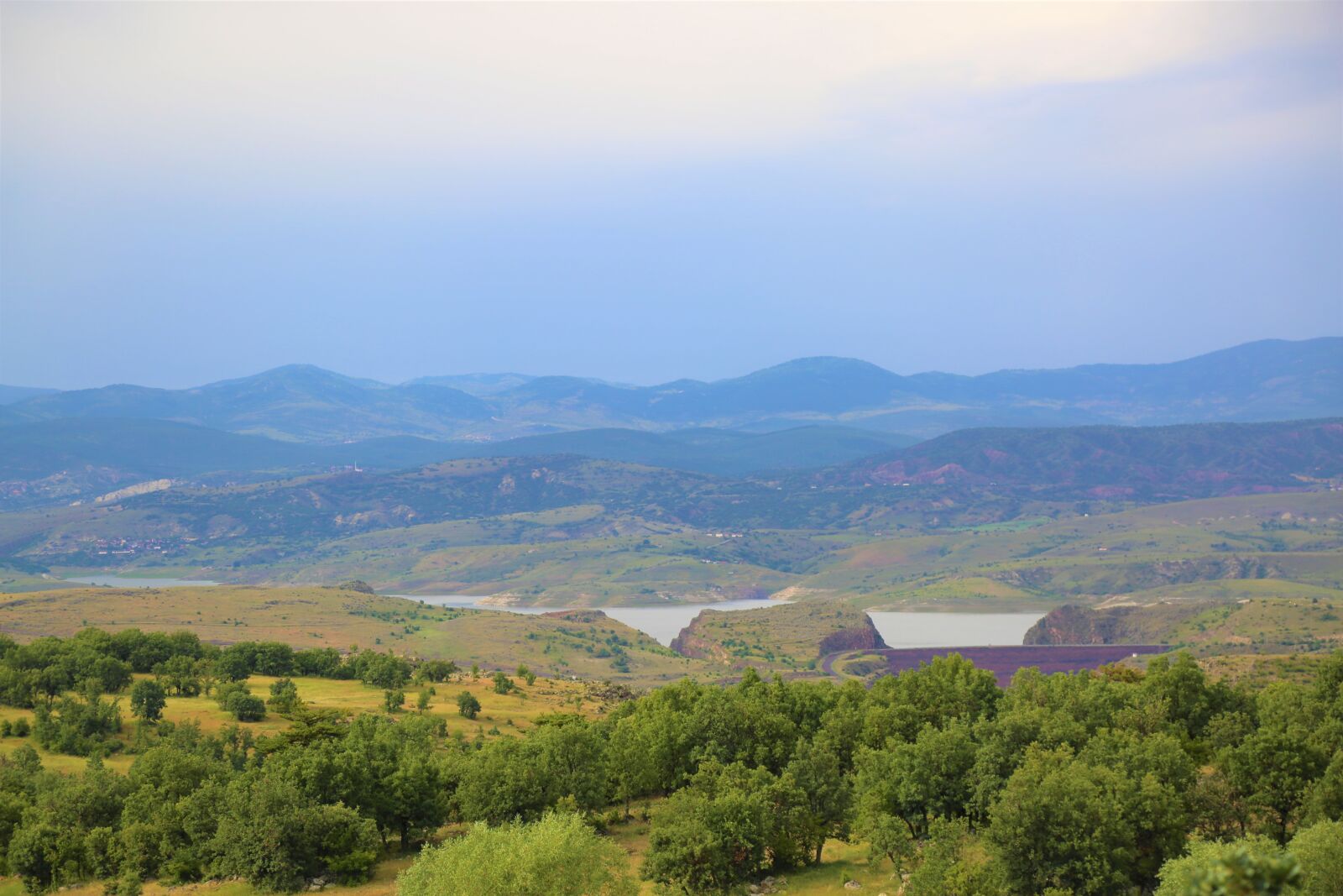 Canon EF 24-105mm F4L IS USM sample photo. Landscape, nature, lake photography