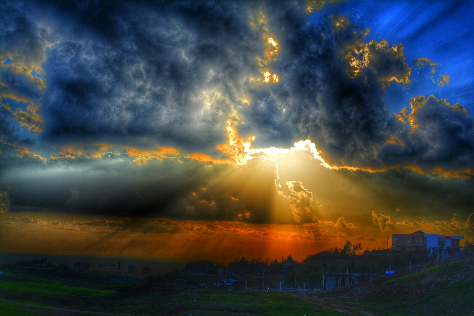 Nikon D5200 sample photo. Blue, clouds, evening, sky photography