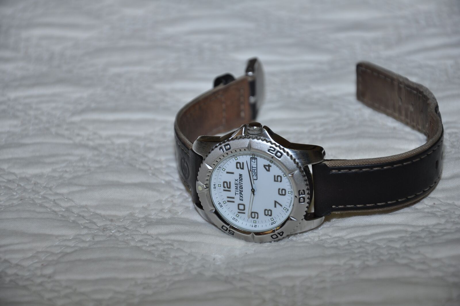 Nikon D90 sample photo. Time, clock, watch photography