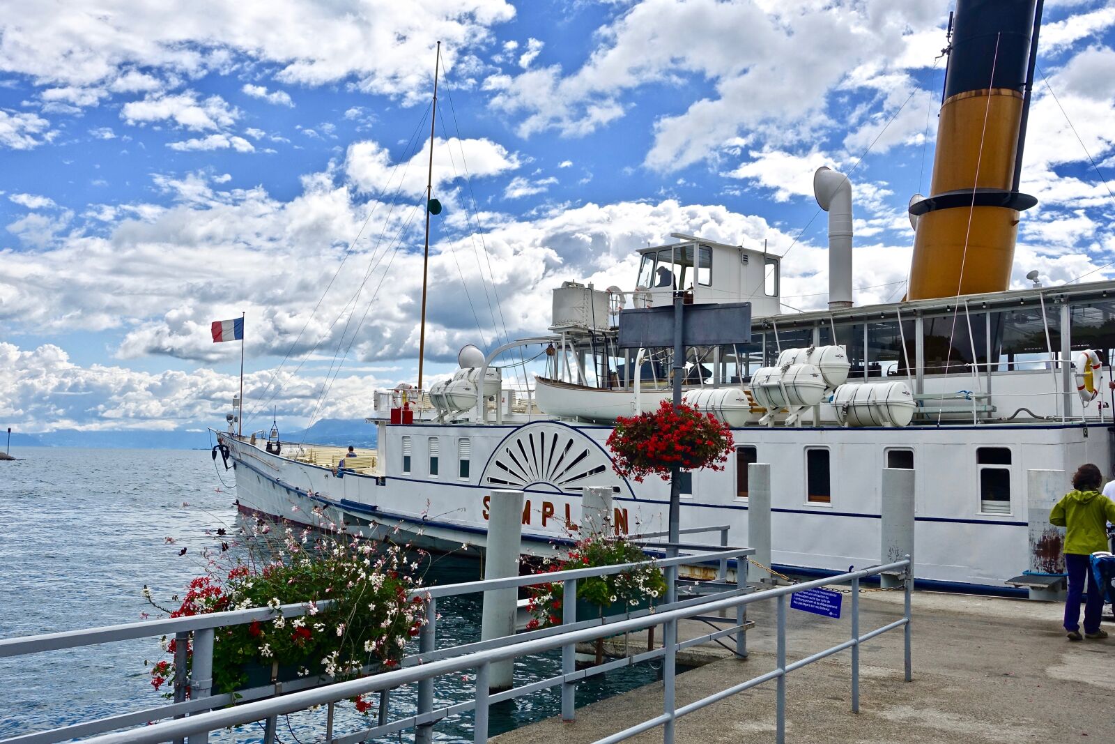Sony Cyber-shot DSC-RX100 III sample photo. Steamer, paddle boat, travel photography