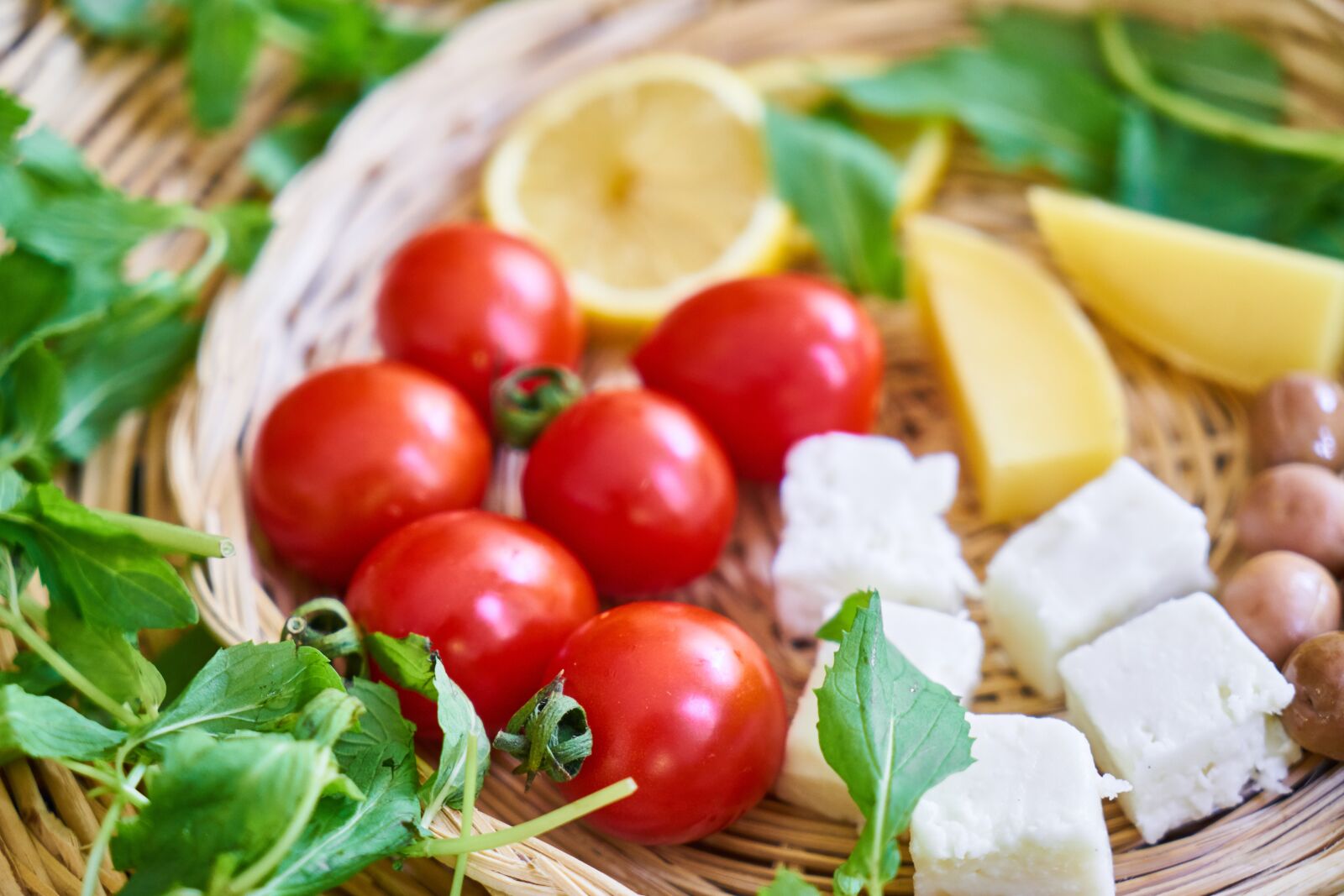 Sony a7R II sample photo. Tomato, breakfast, mediterranean photography