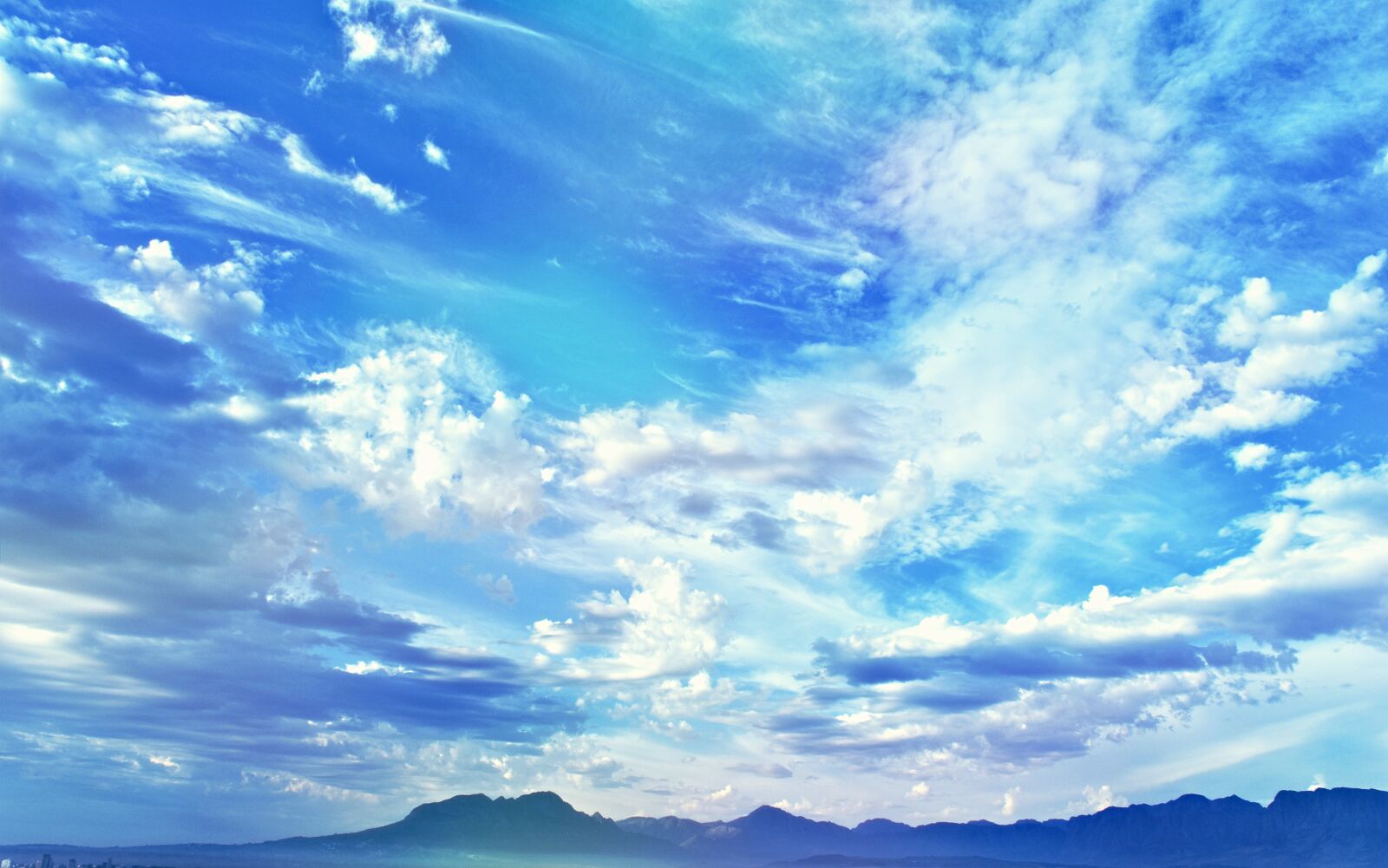 Nikon D5500 sample photo. Sky, clouds, blue photography