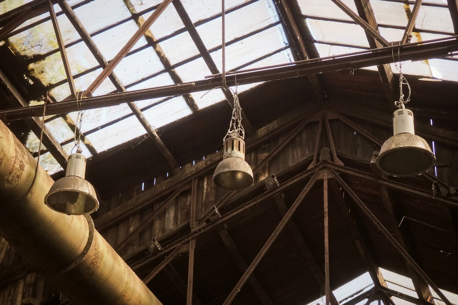 Olympus OM-D E-M10 sample photo. Lost places, rooms, abandoned photography