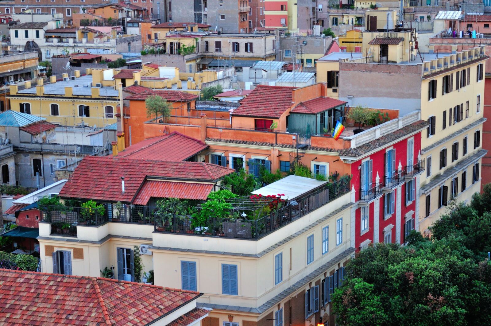 Nikon D5000 sample photo. Roofs, penthouse, building photography