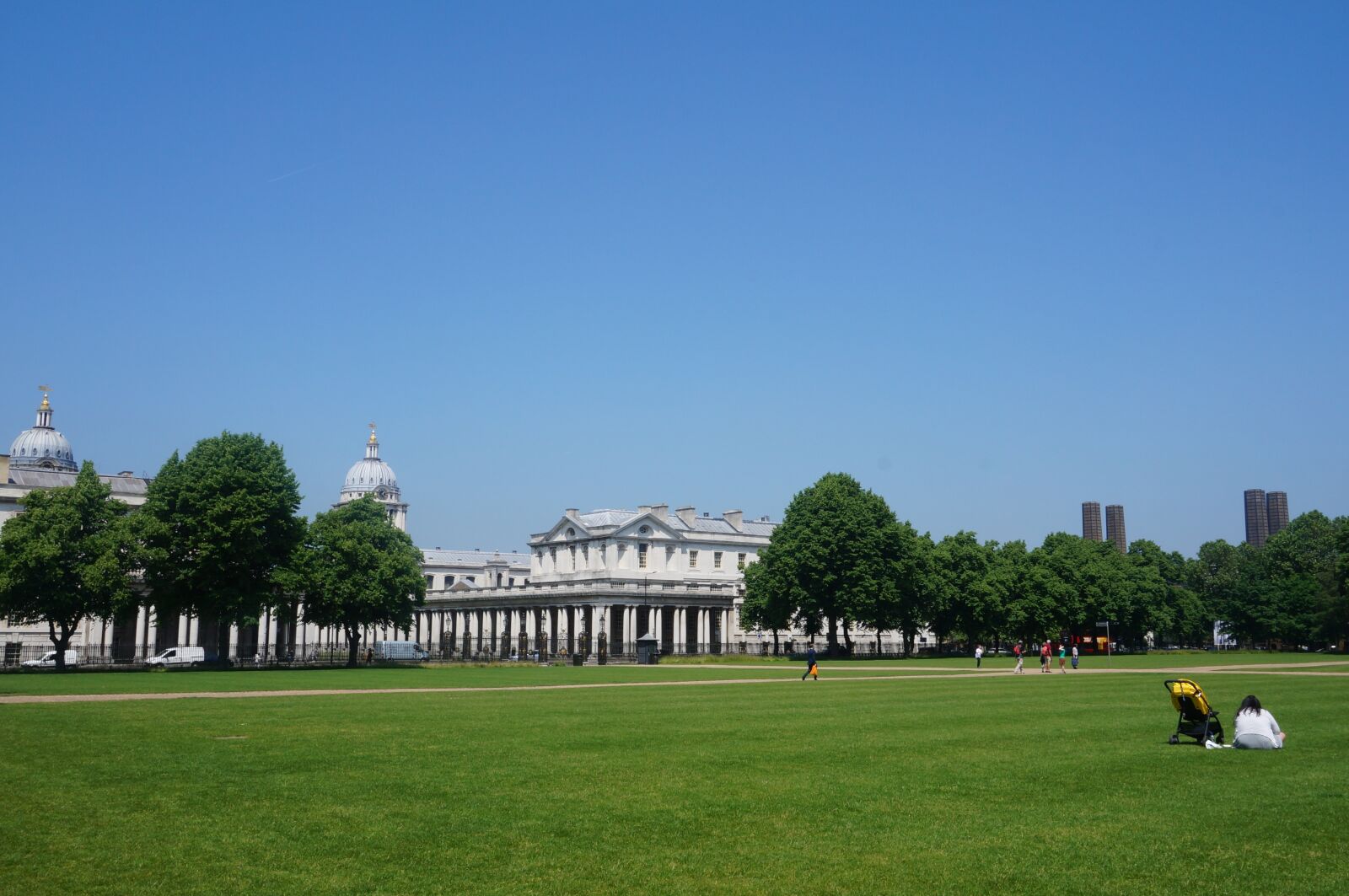 Sony Alpha NEX-3N sample photo. Green space, university, views photography