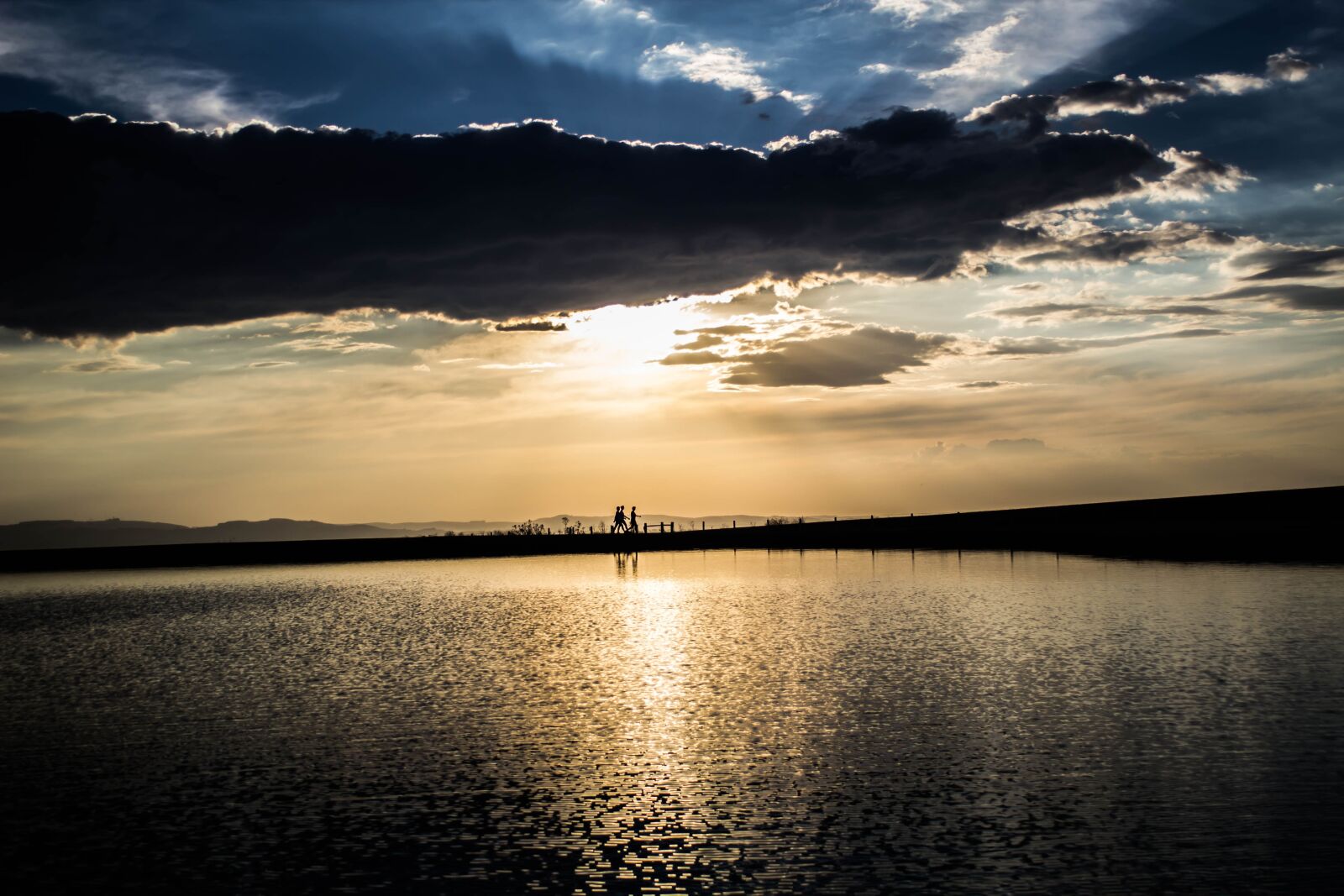 Canon EF 28-80mm f/3.5-5.6 sample photo. Sunset, lake, pond photography