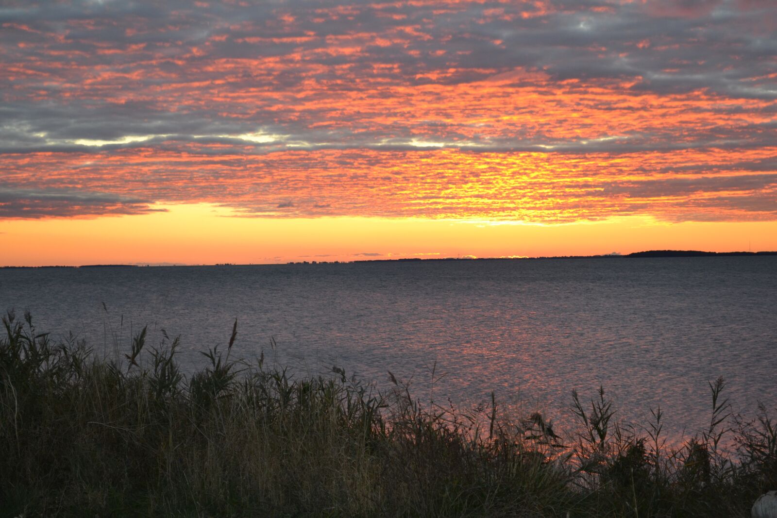 Nikon D3100 sample photo. Sunset, water, sea photography