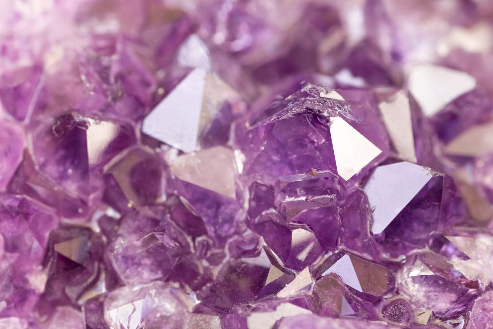 Canon EOS 700D (EOS Rebel T5i / EOS Kiss X7i) sample photo. Jewel, crystal, amethyst photography