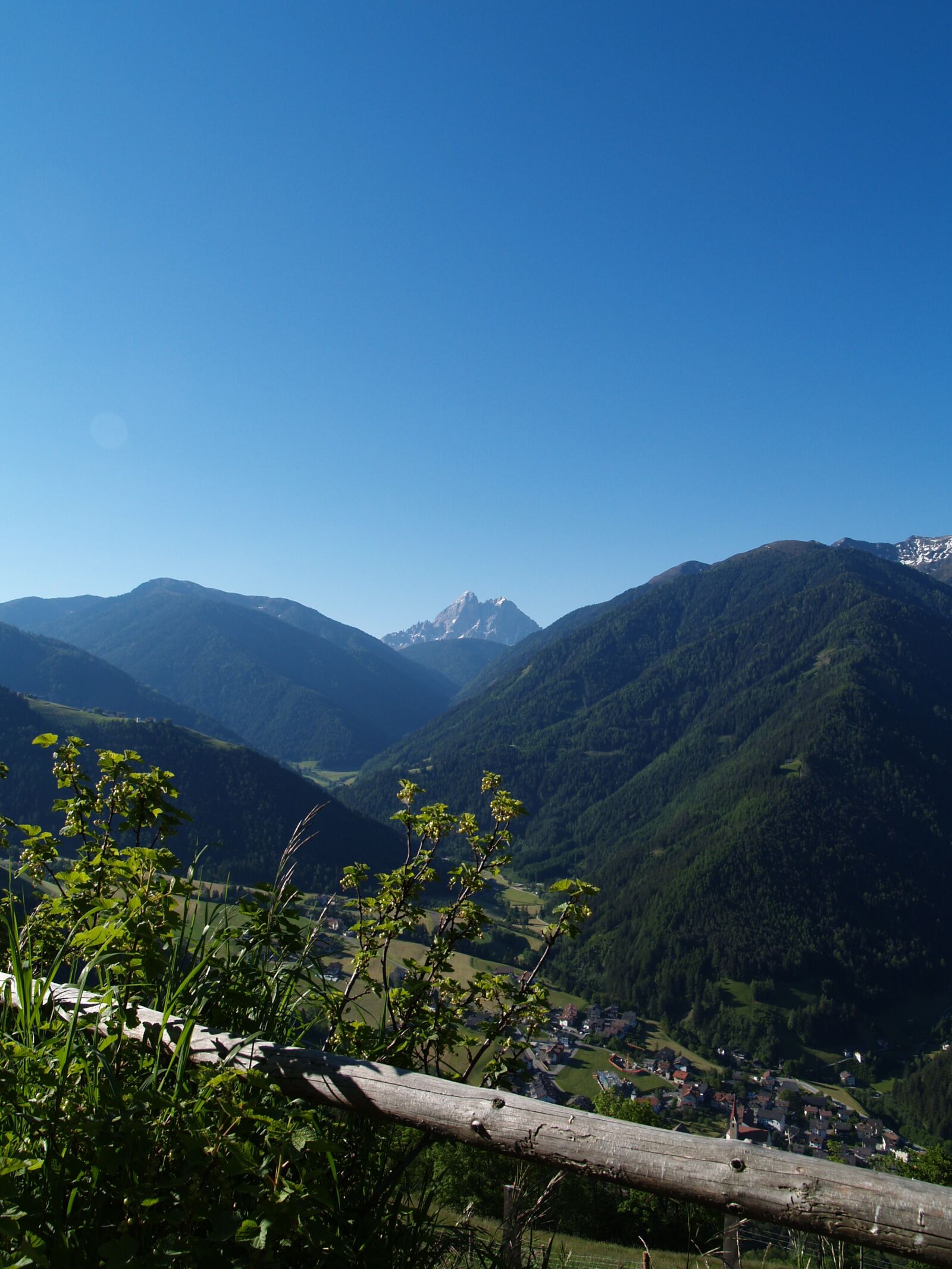 Olympus E-300 (EVOLT E-300) sample photo. South tyrol, mount kofel photography