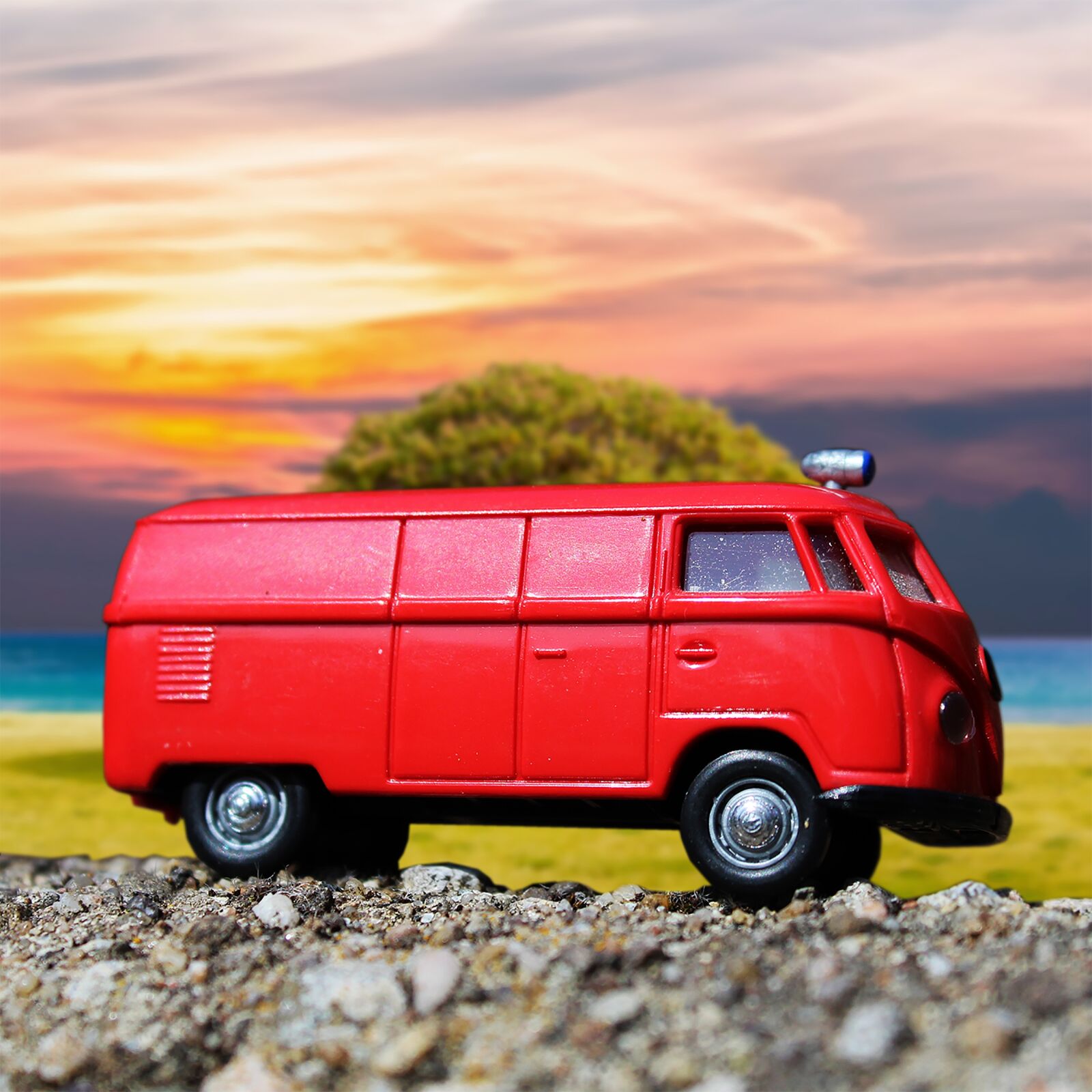 Canon EOS 1300D (EOS Rebel T6 / EOS Kiss X80) sample photo. Vw bus, model car photography
