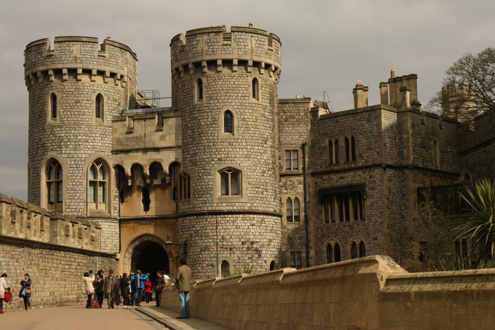 Canon EOS 450D (EOS Rebel XSi / EOS Kiss X2) sample photo. Castle, england, windsor castle photography