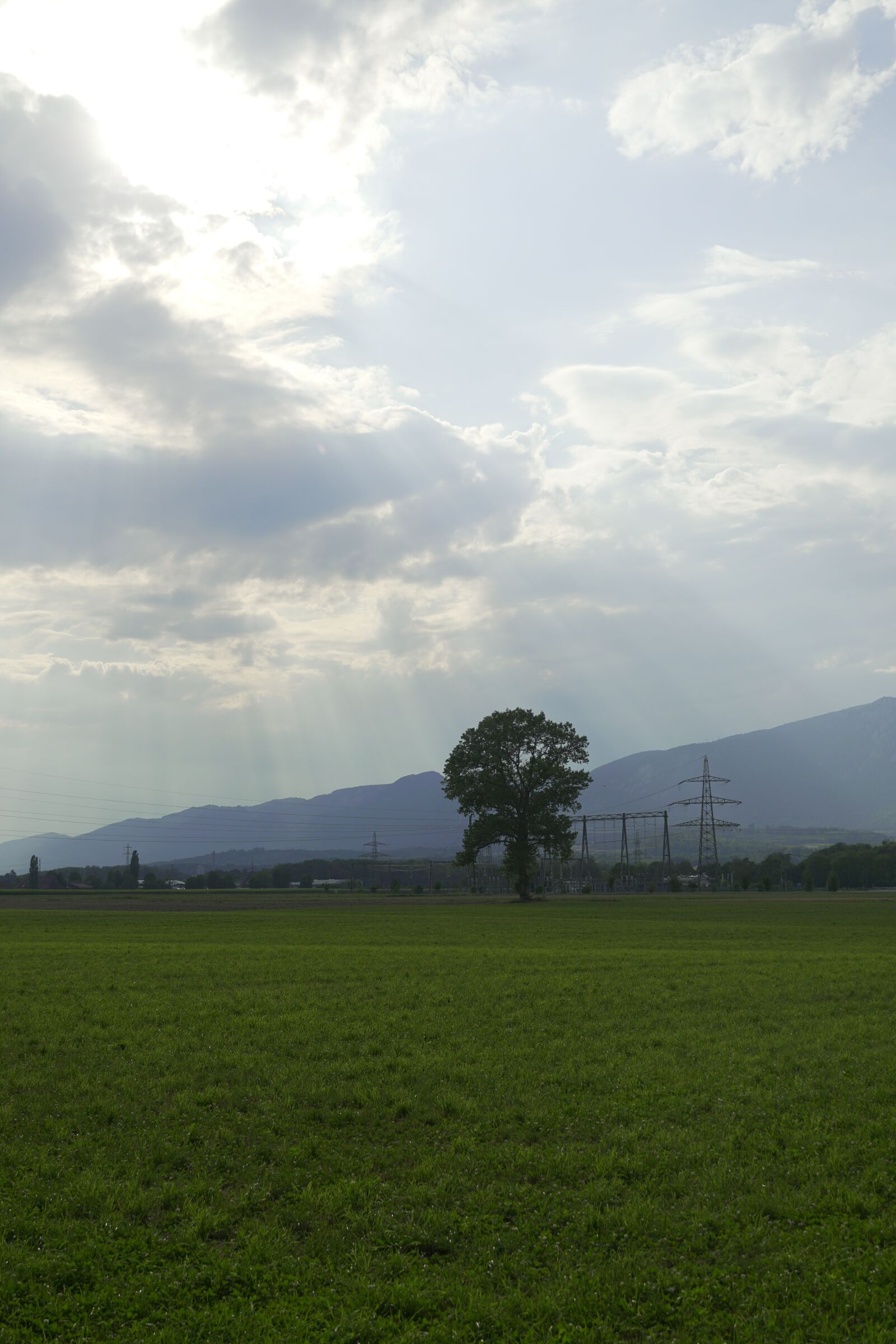Sony E 18-135mm F3.5-5.6 OSS sample photo. Landscape, clouds, mood photography