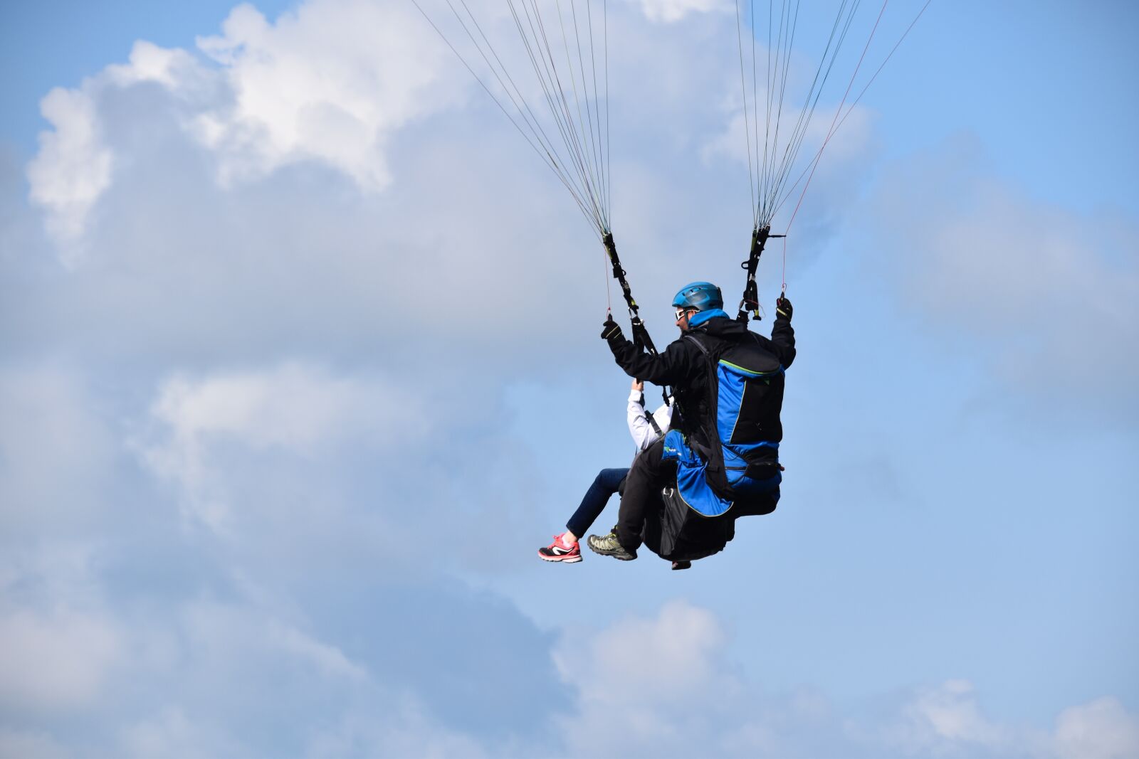 Nikon D5600 sample photo. Paragliding, paraglider, tandem paragliding photography