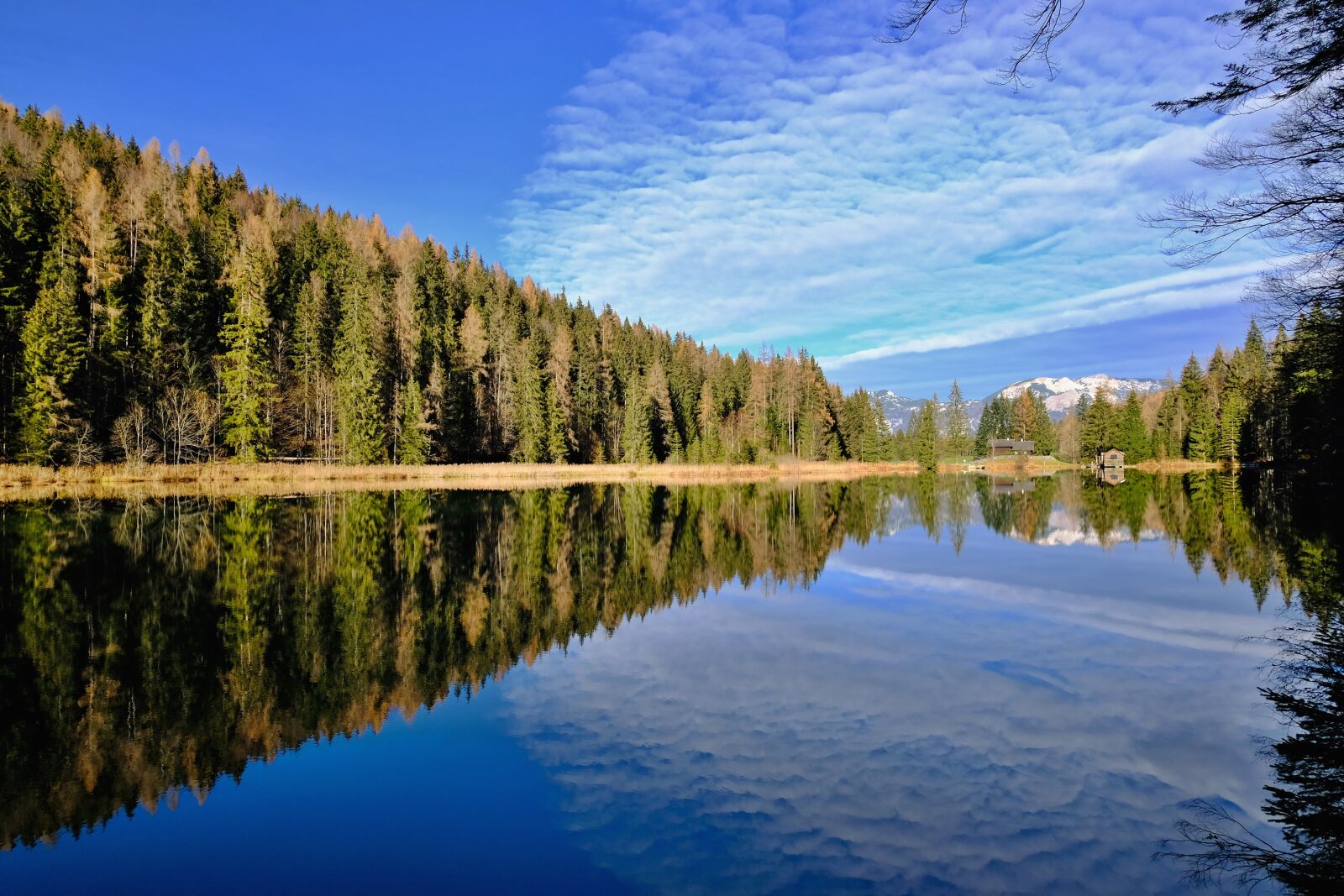 Fujifilm XC 15-45mm F3.5-5.6 OIS PZ sample photo. Nature, landscape, autumn landscape photography