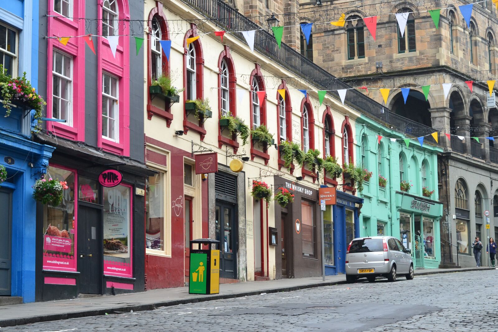 Nikon D3100 sample photo. Scotland, house, federal government photography