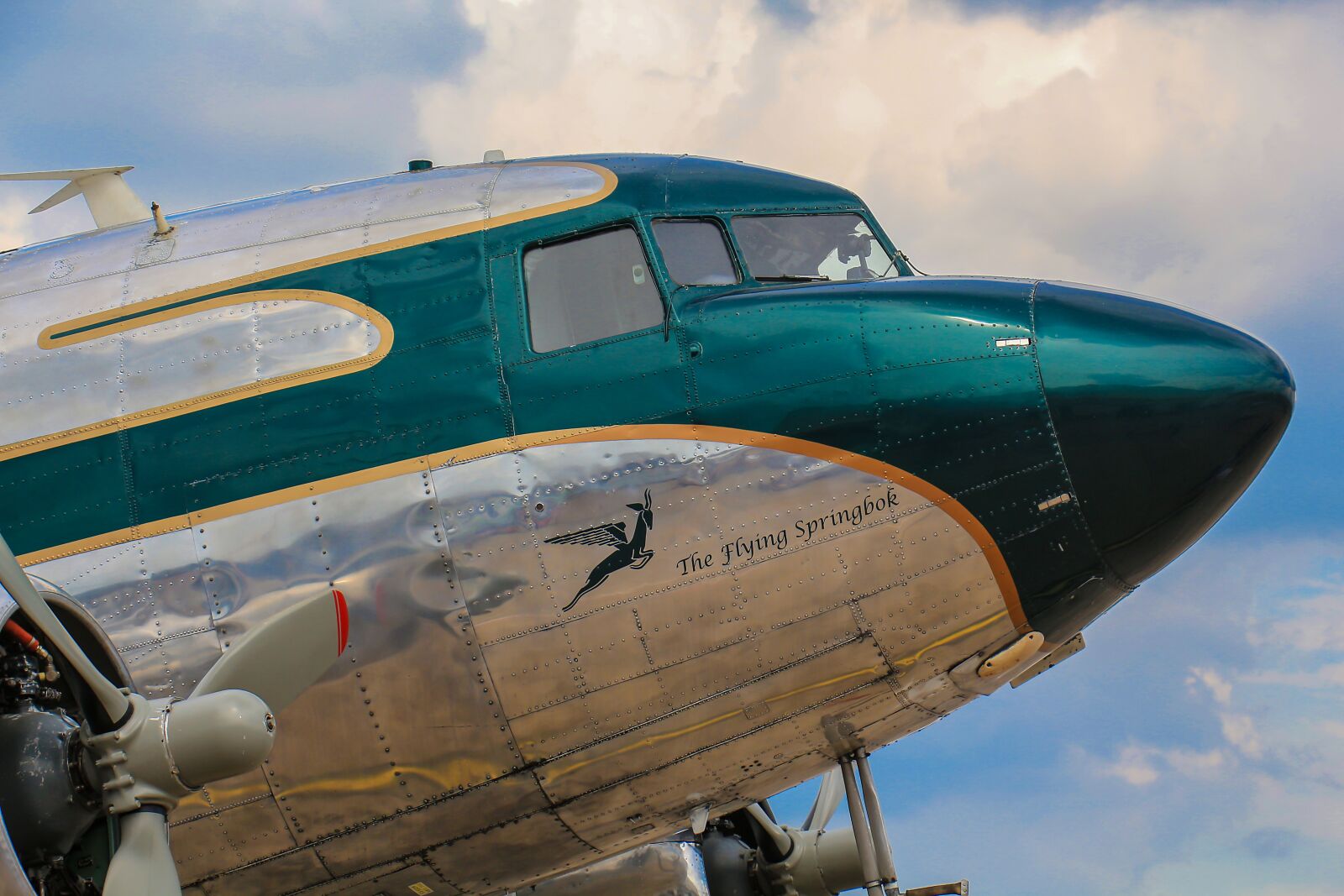 Canon EOS 700D (EOS Rebel T5i / EOS Kiss X7i) sample photo. Aircraft, historically, oldtimer photography