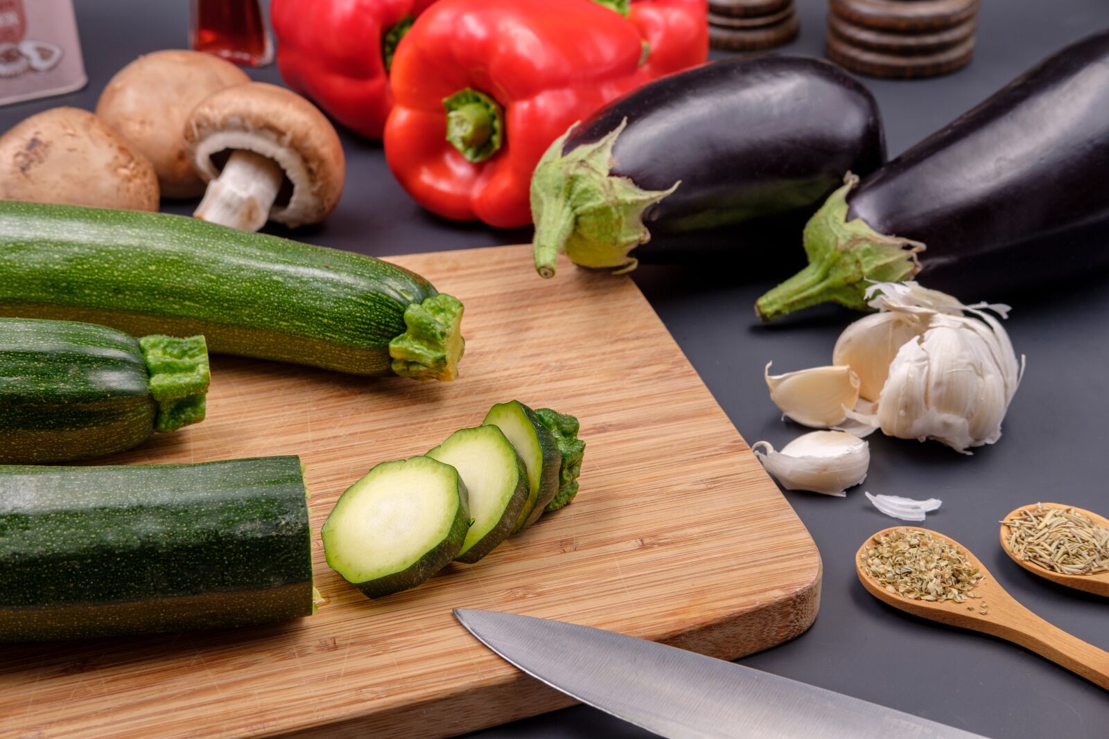 Fujifilm X-T2 + Fujifilm XF 35mm F2 R WR sample photo. Vegetables, vegan, vegetarian photography