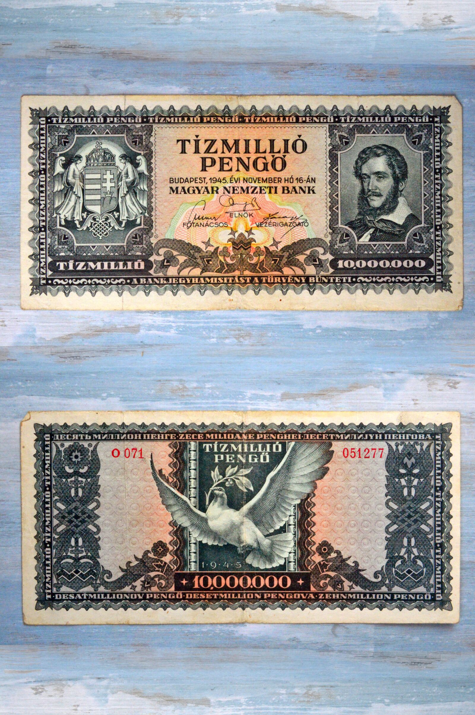 Nikon D3200 sample photo. Old, money, paper money photography