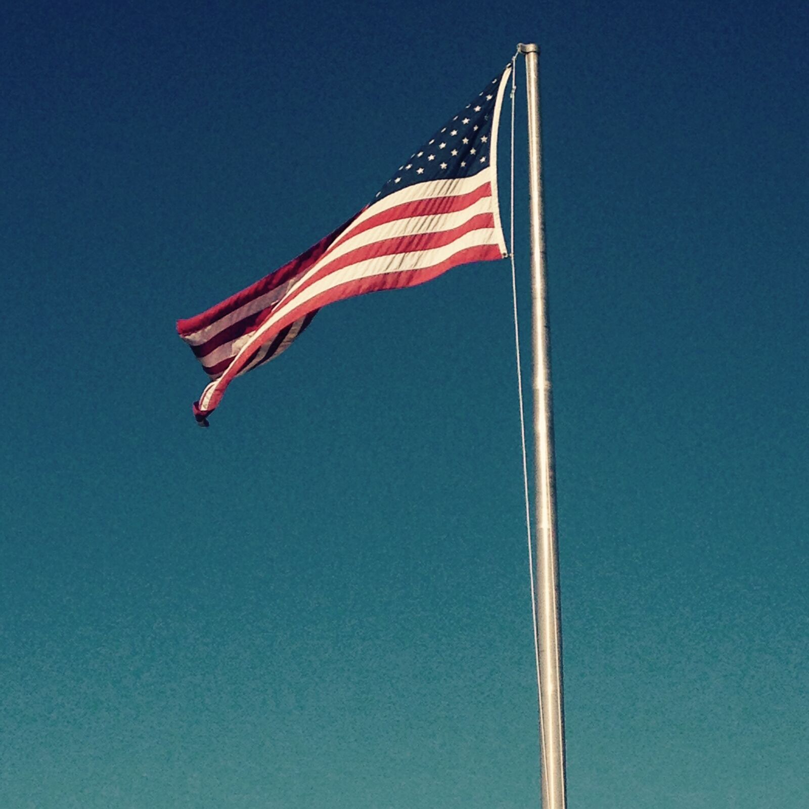iPhone 5 back camera 4.12mm f/2.4 sample photo. Flag, of, u, s photography