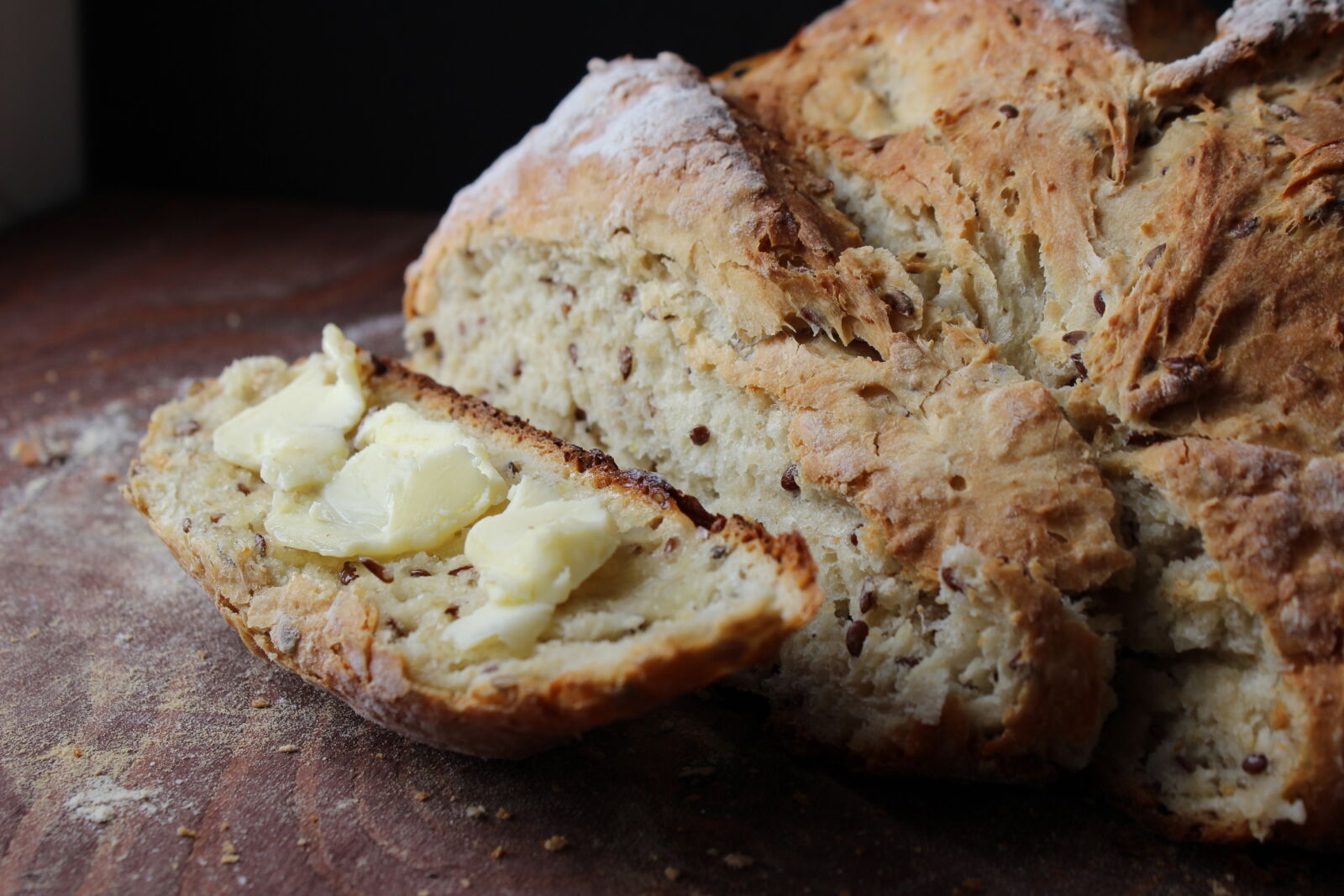 Canon EOS 600D (Rebel EOS T3i / EOS Kiss X5) sample photo. Bread photography