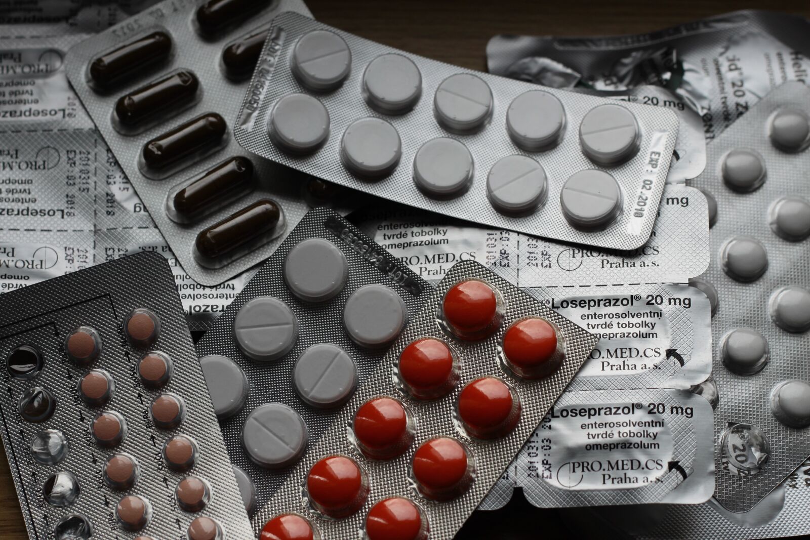 Canon EOS 500D (EOS Rebel T1i / EOS Kiss X3) sample photo. Drugs, medicine, medication photography