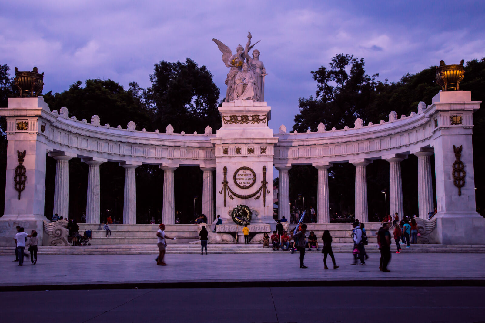 Canon EF 24-105mm F4L IS USM sample photo. Mexico, monuments photography
