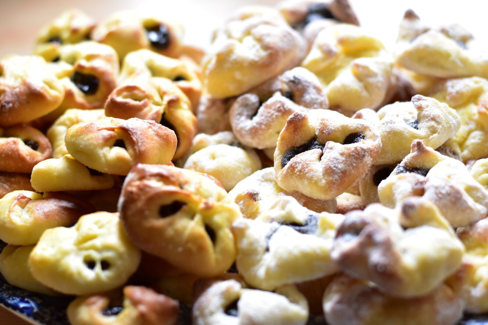 Nikon D5500 sample photo. Cupcakes, baking, sweetness photography