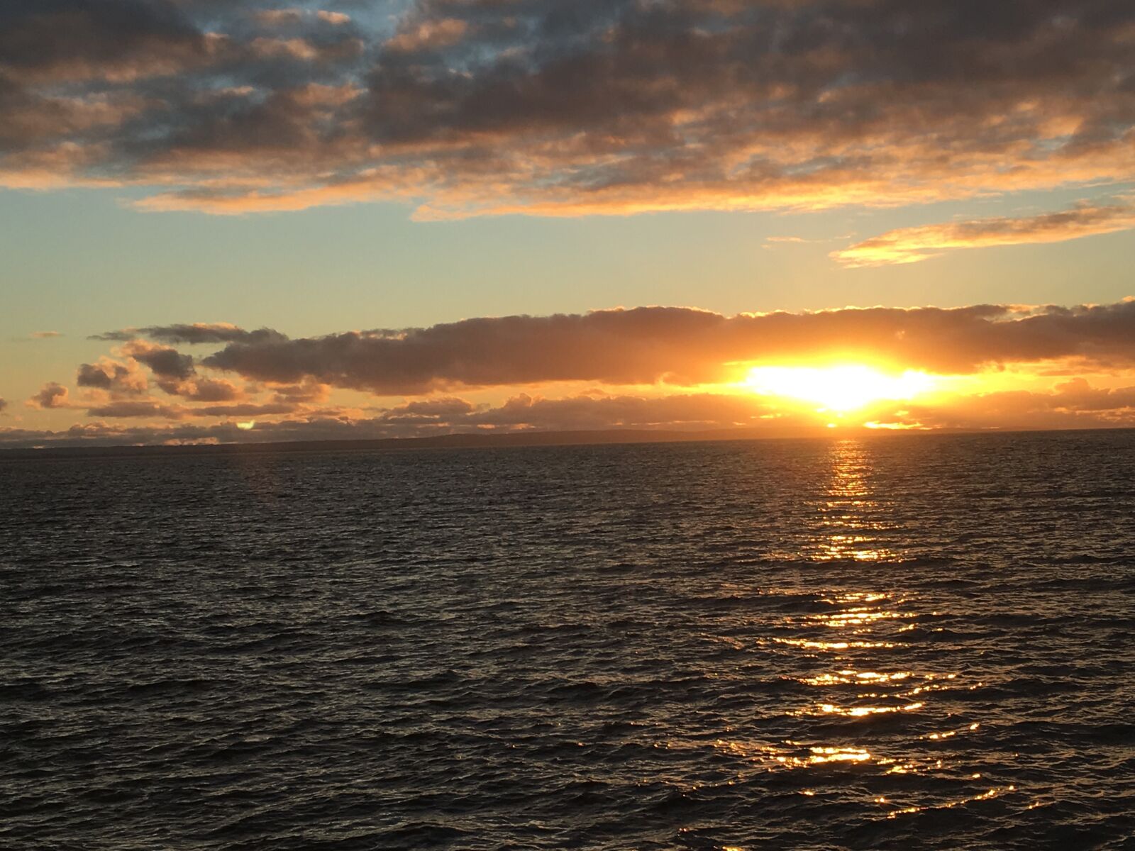 Apple iPhone 6s Plus sample photo. Beach, sunset, water photography
