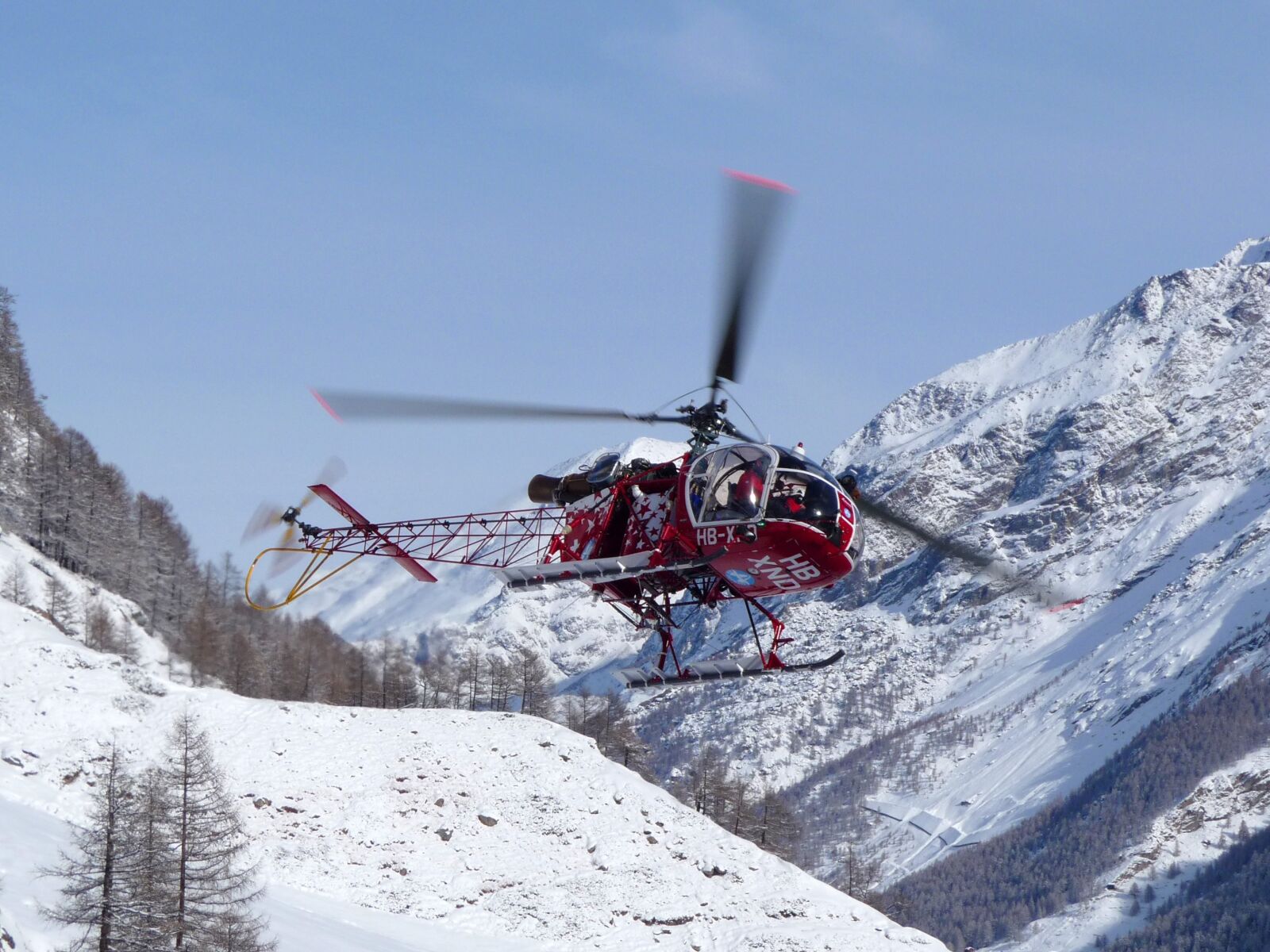 Panasonic Lumix DMC-TZ5 sample photo. Zermatt, helicopter, scenic flight photography