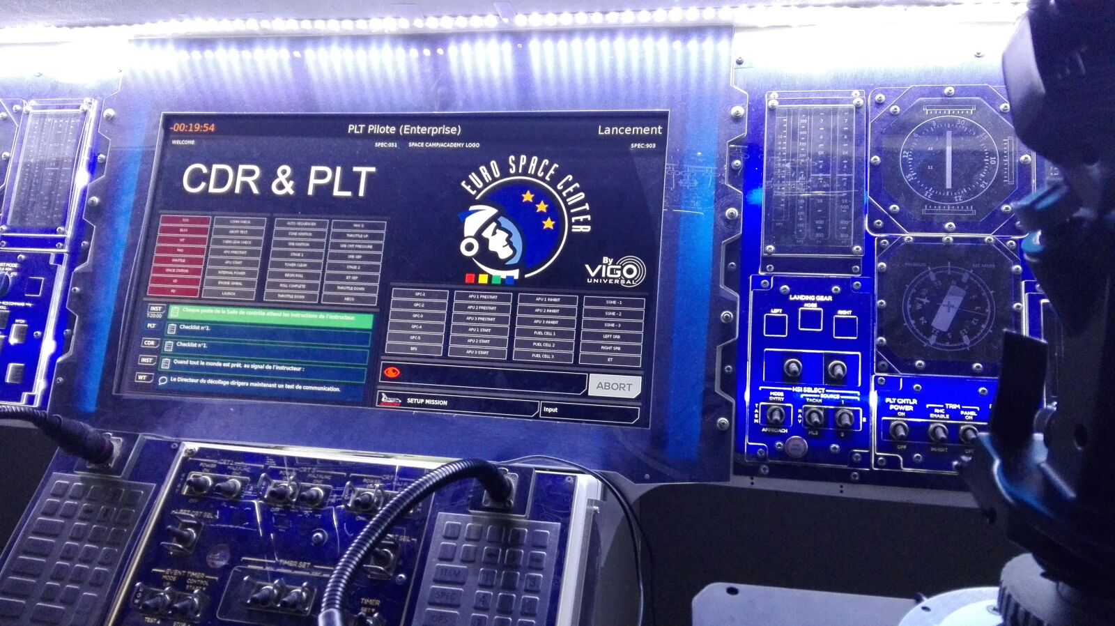 HUAWEI P8 Lite sample photo. Space, astronaut, astronautics photography