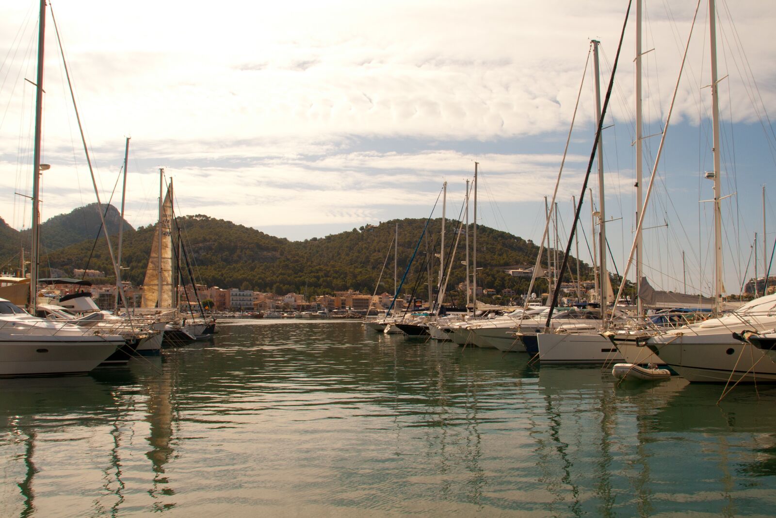 Canon EOS 400D (EOS Digital Rebel XTi / EOS Kiss Digital X) sample photo. Port, sailing boat, mallorca photography