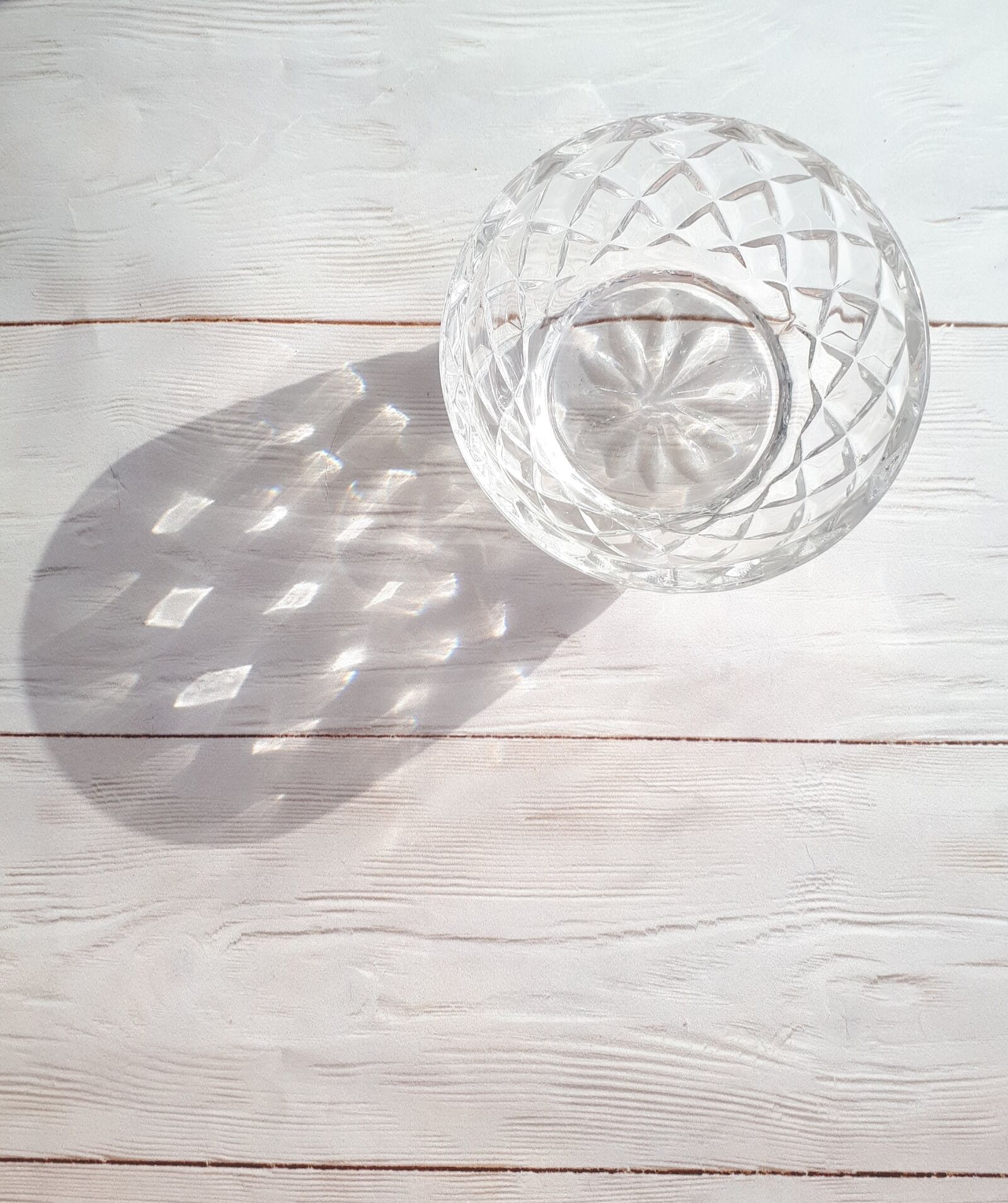 Samsung Galaxy A5(2017) sample photo. Shadow, vase, still life photography