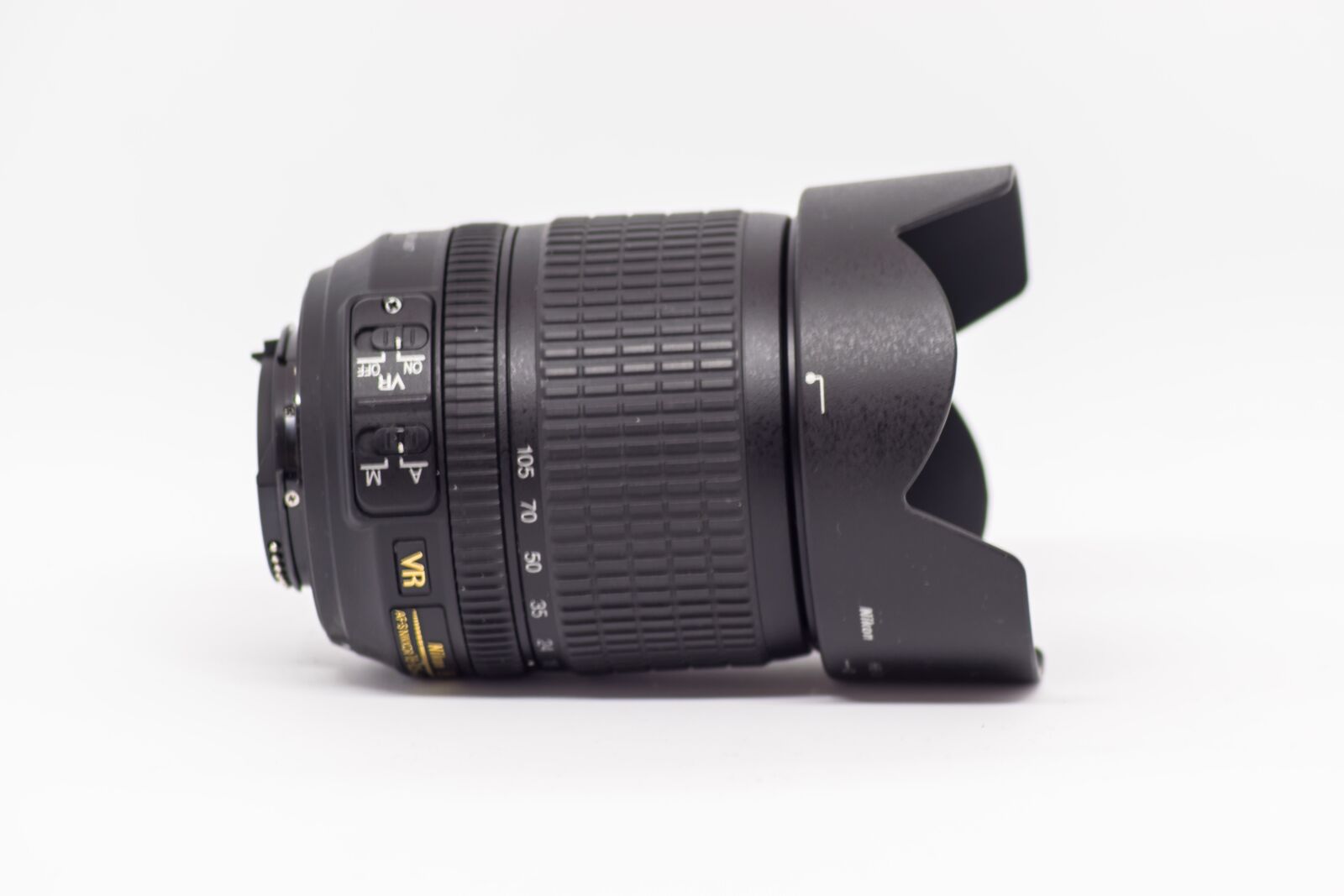 Nikon D5300 sample photo. Lens, isolated, technology photography