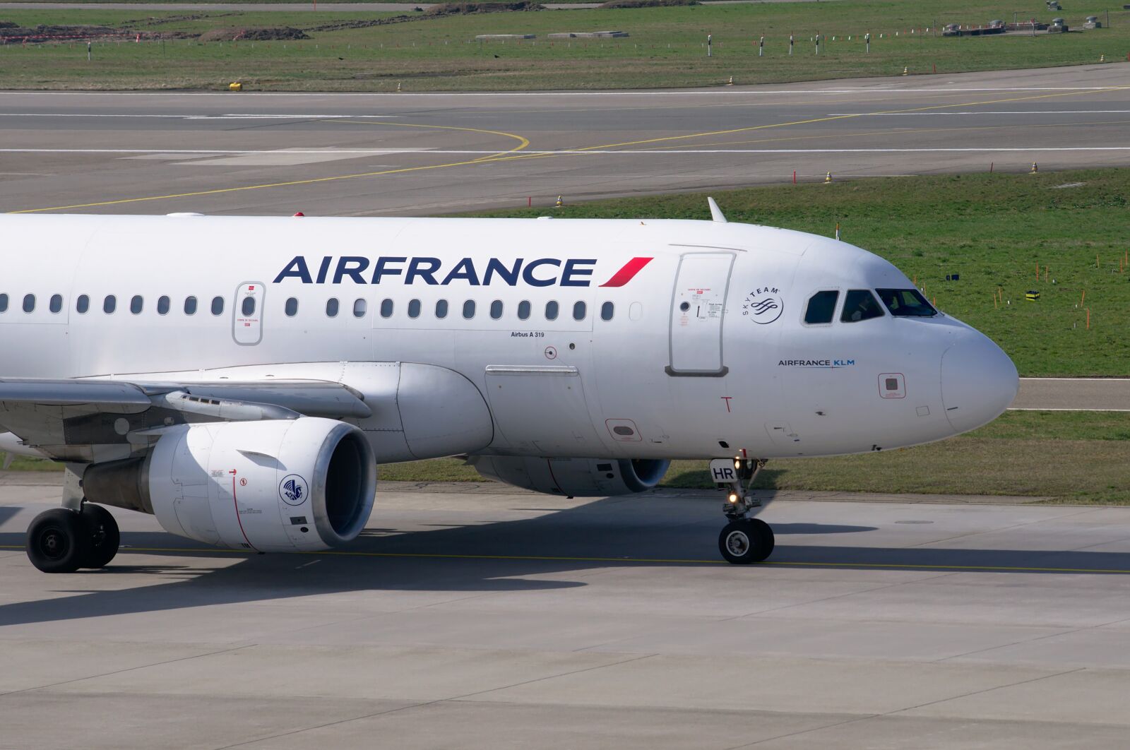 Nikon D300S sample photo. Aircraft, air france, airbus photography