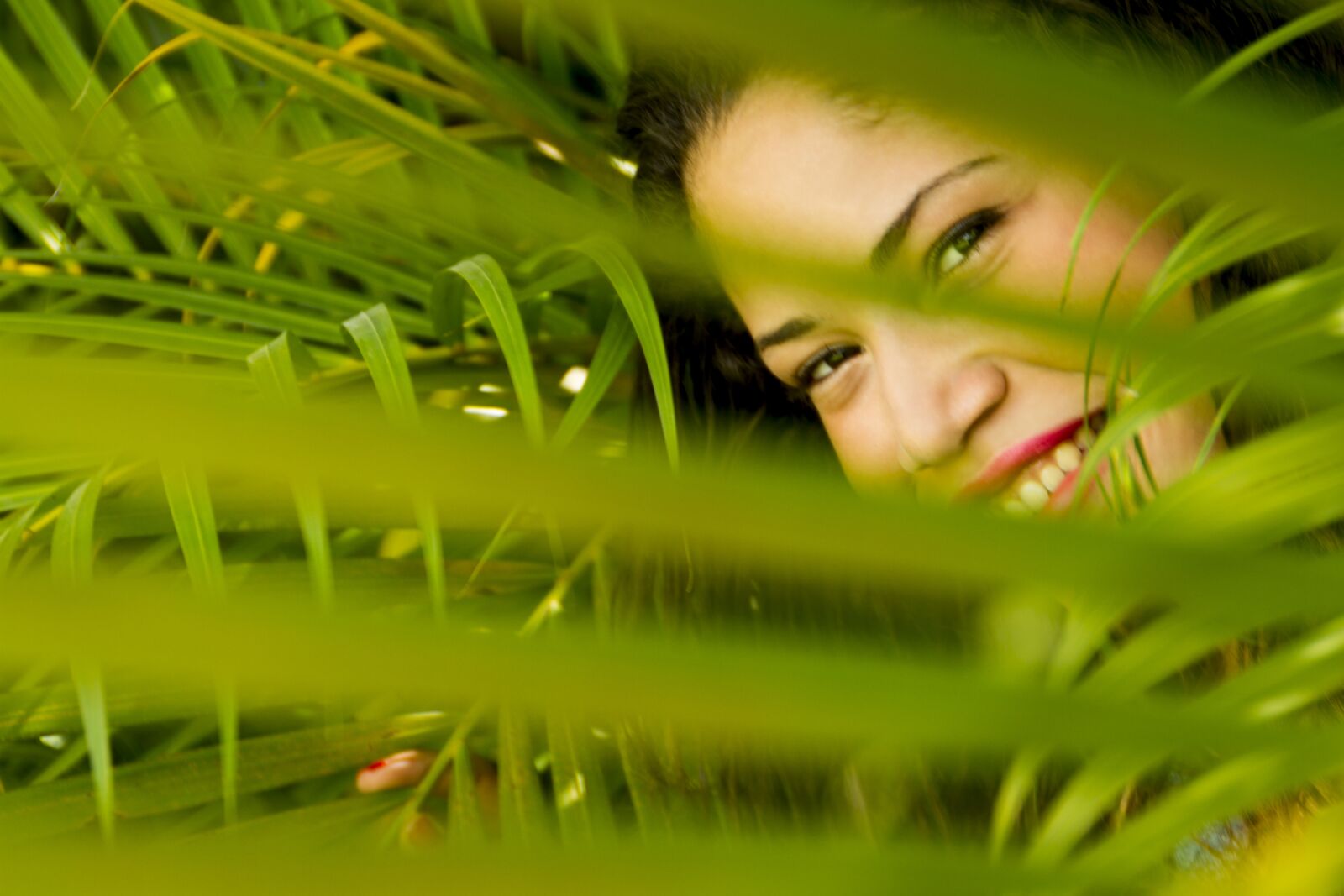 Canon EOS 7D sample photo. Natural light, women, day photography