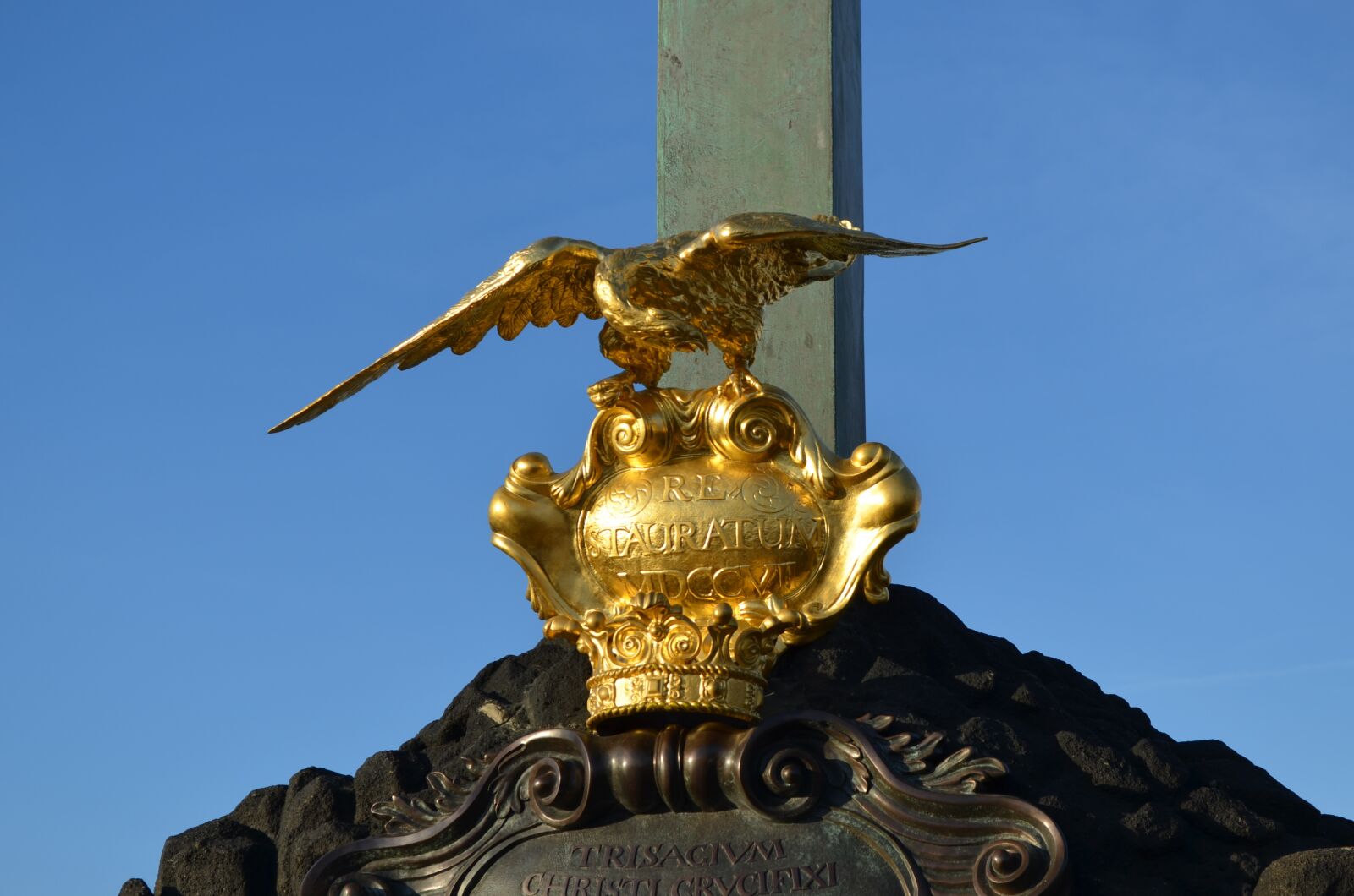 Nikon D5100 sample photo. Prague, karlsbücke, adler photography