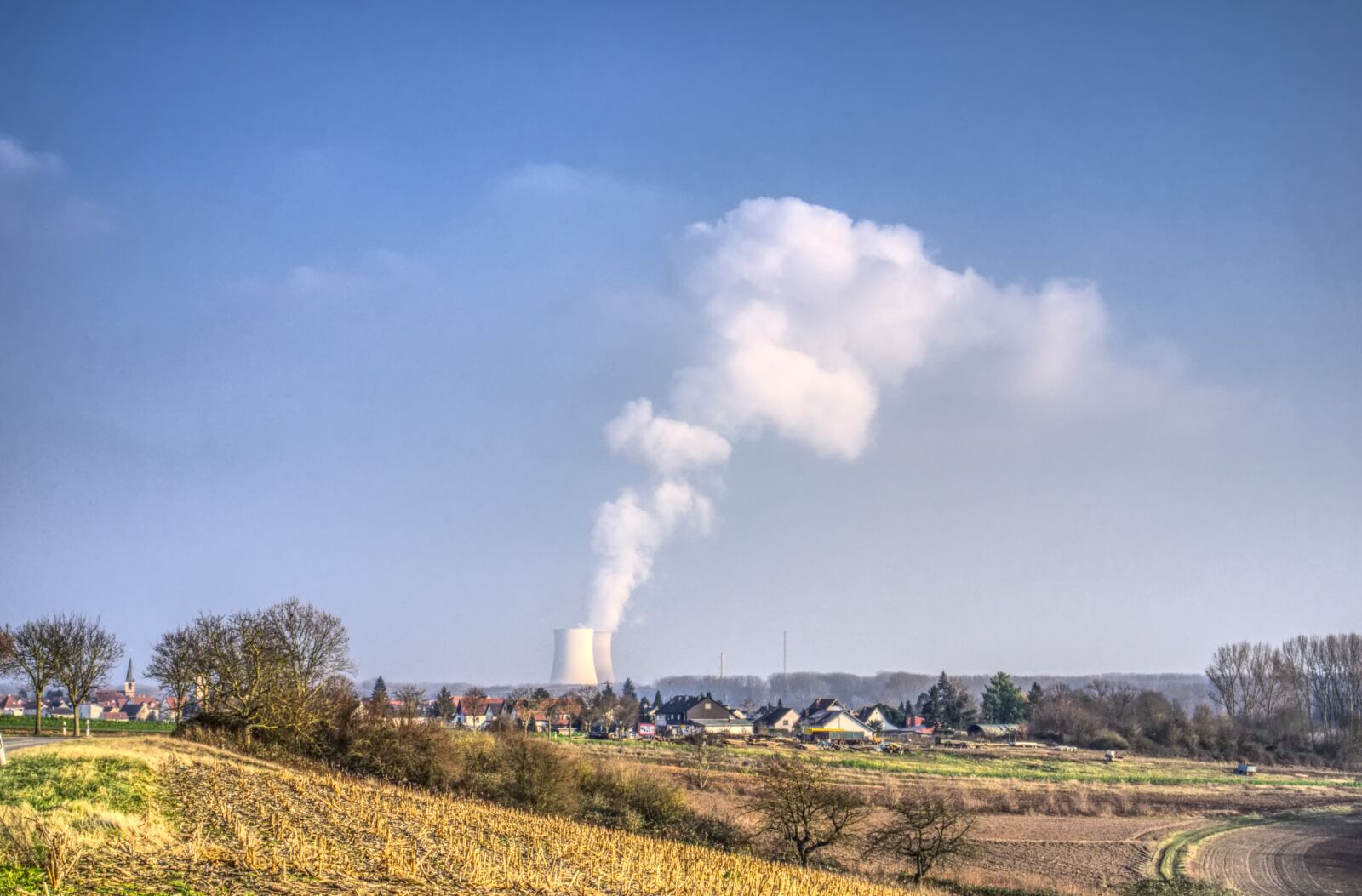 Sony a6000 + Sony E 35mm F1.8 OSS sample photo. Nuclear power plant, place photography