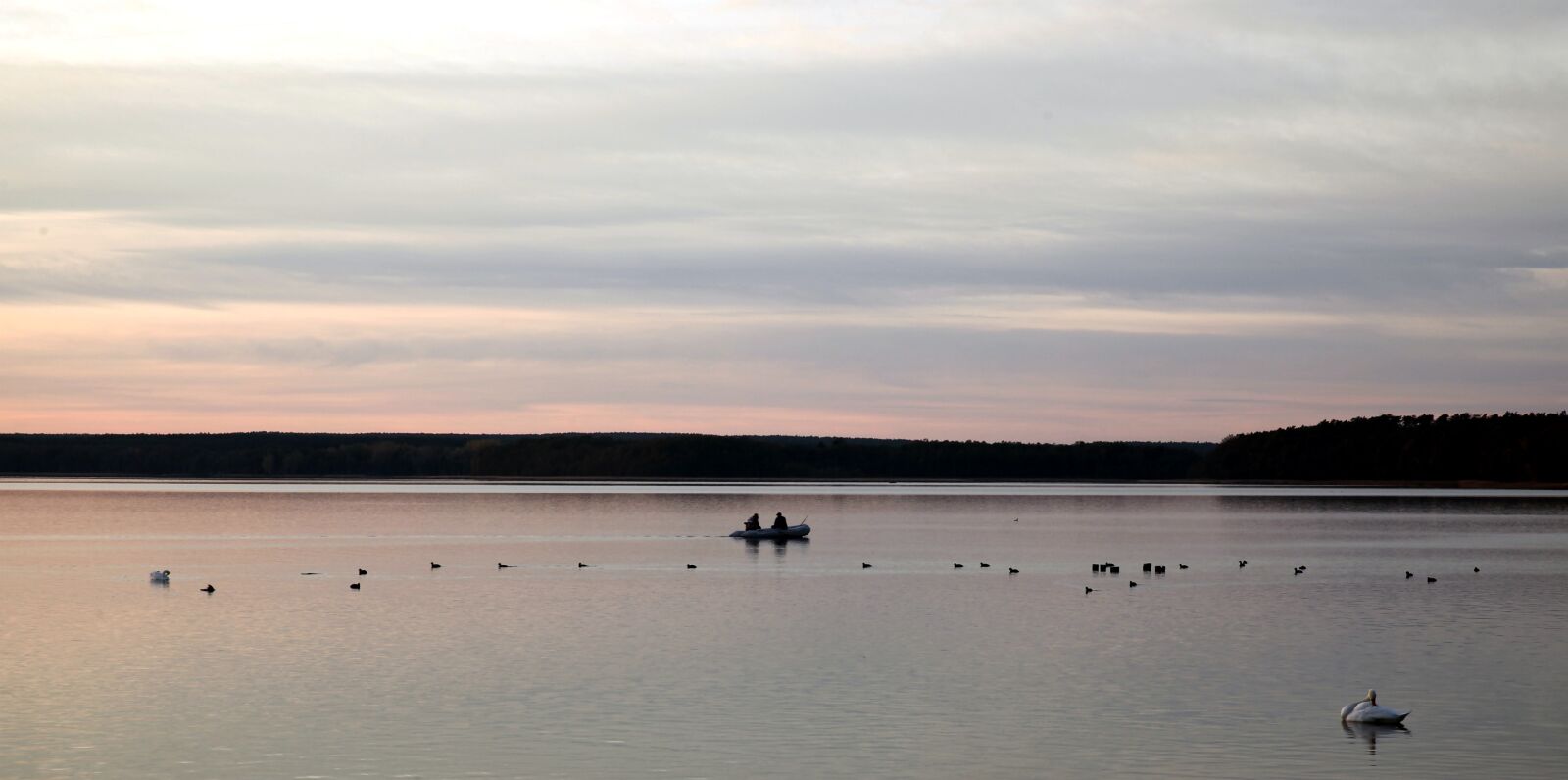 Canon EOS 5D Mark II sample photo. Lake, water, landscape photography