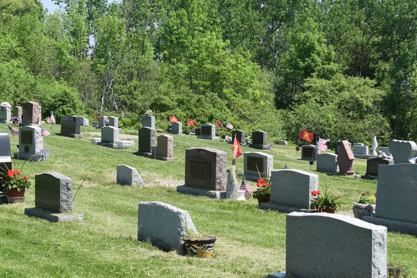 Nikon D3300 sample photo. Catholic, cemetery, headstone photography
