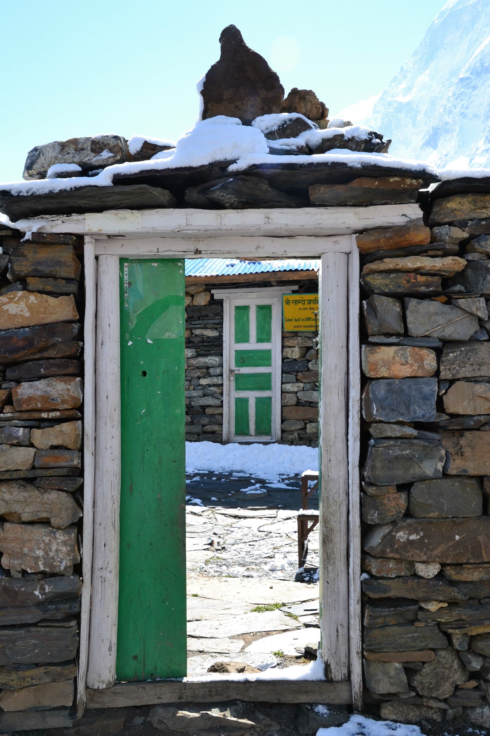 Nikon D3100 sample photo. Door, goal, green photography