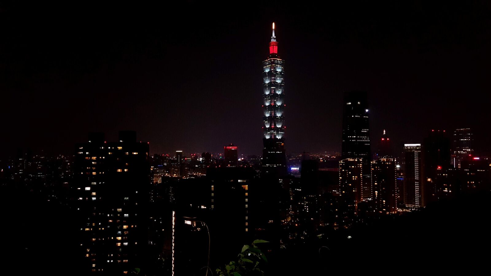 Samsung Galaxy Note5 sample photo. Night view, taipei, taiwan photography
