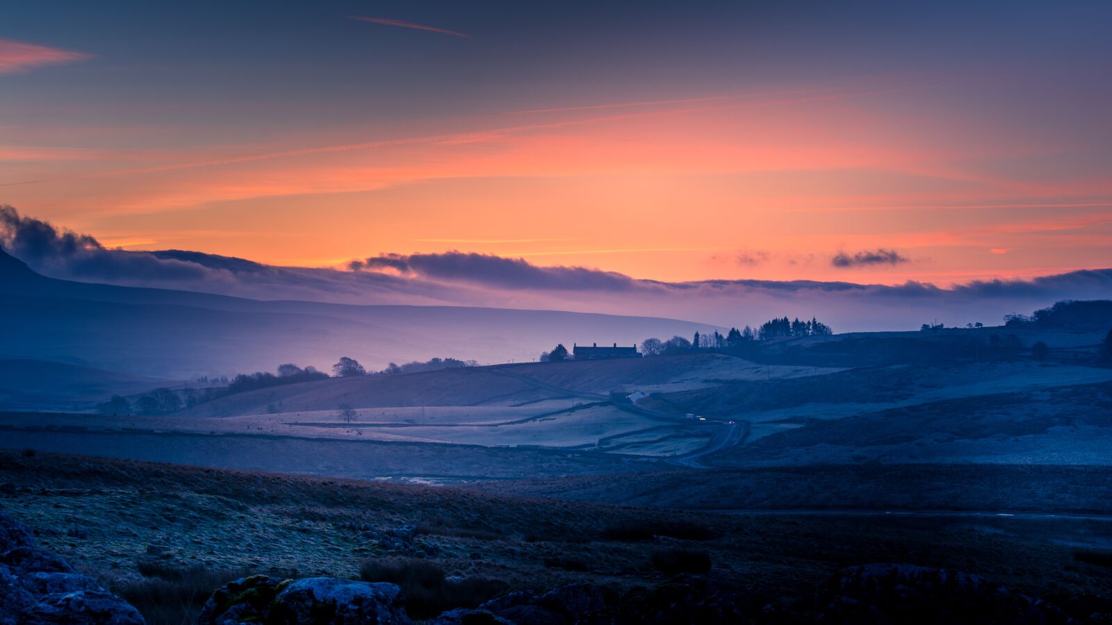 Nikon D7100 sample photo. Yorkshire dales, pen-y-ghent, sunrise photography