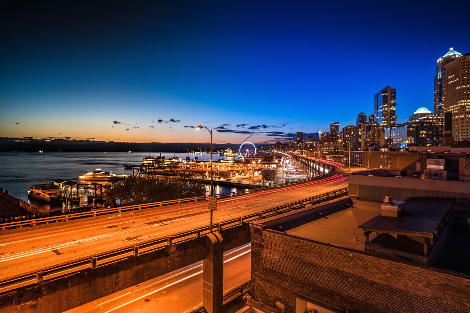Sony a7R II sample photo. Nightscape, city, seattle photography