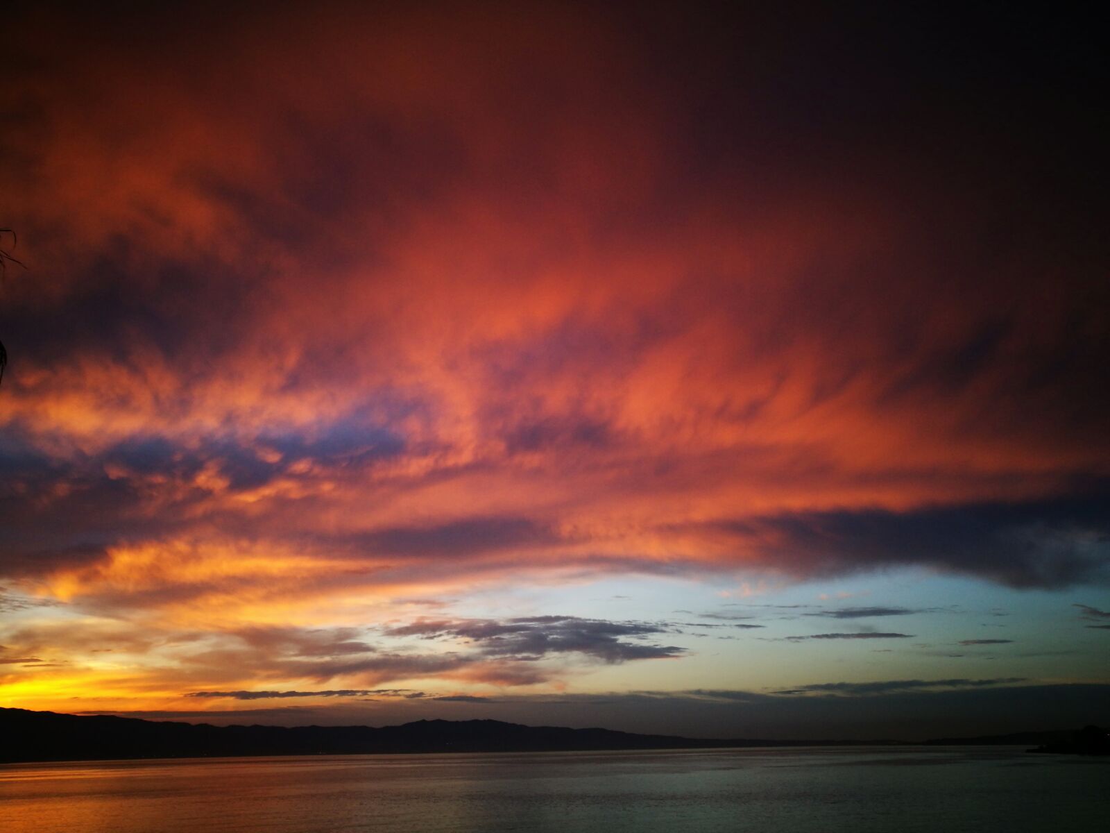 HUAWEI P9 sample photo. Sunset, strait of messina photography