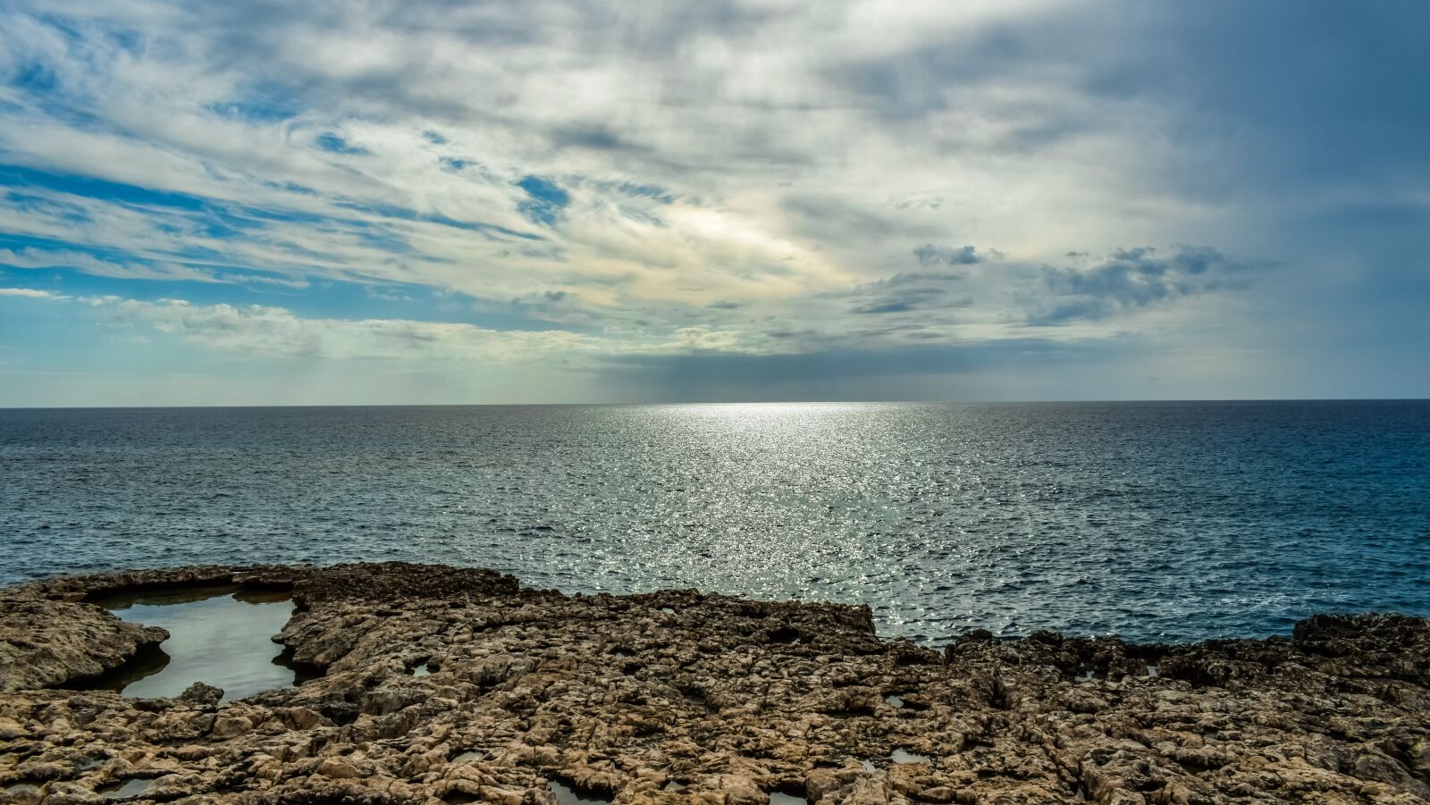Nikon D3300 sample photo. Rocky coast, sea, sky photography