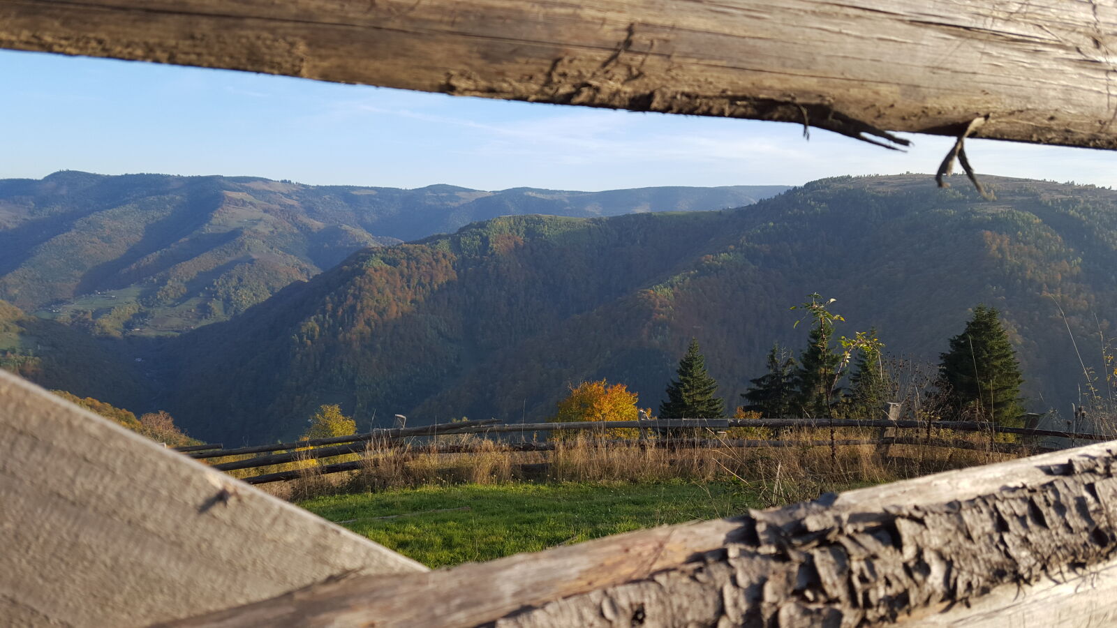 Samsung Galaxy S6 sample photo. Carpathians, in, the, autumn photography